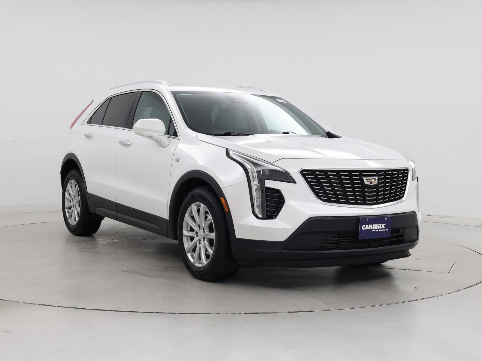 2023 Cadillac XT4 Luxury - Photo 2