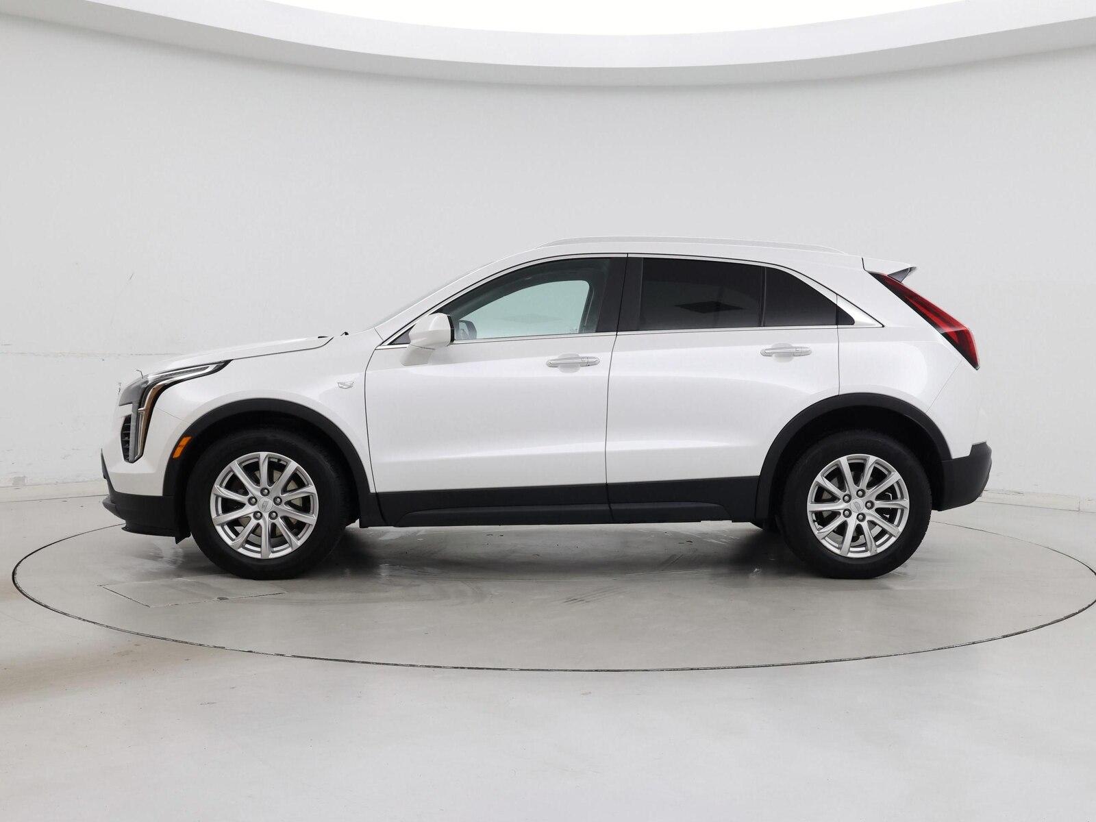 2023 Cadillac XT4 Luxury - Photo 4