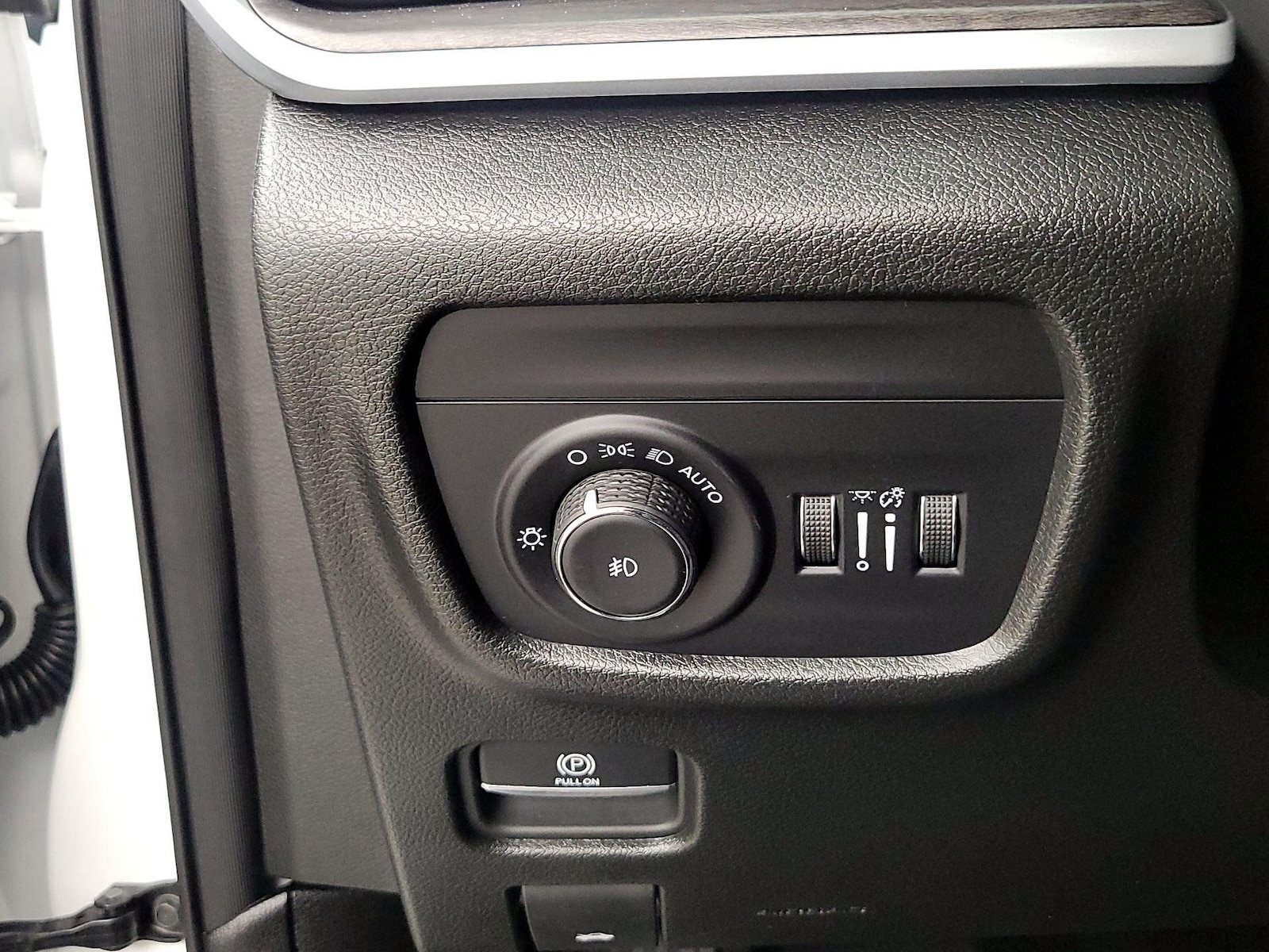 2025 Jeep Grand Cherokee Limited - Photo 14