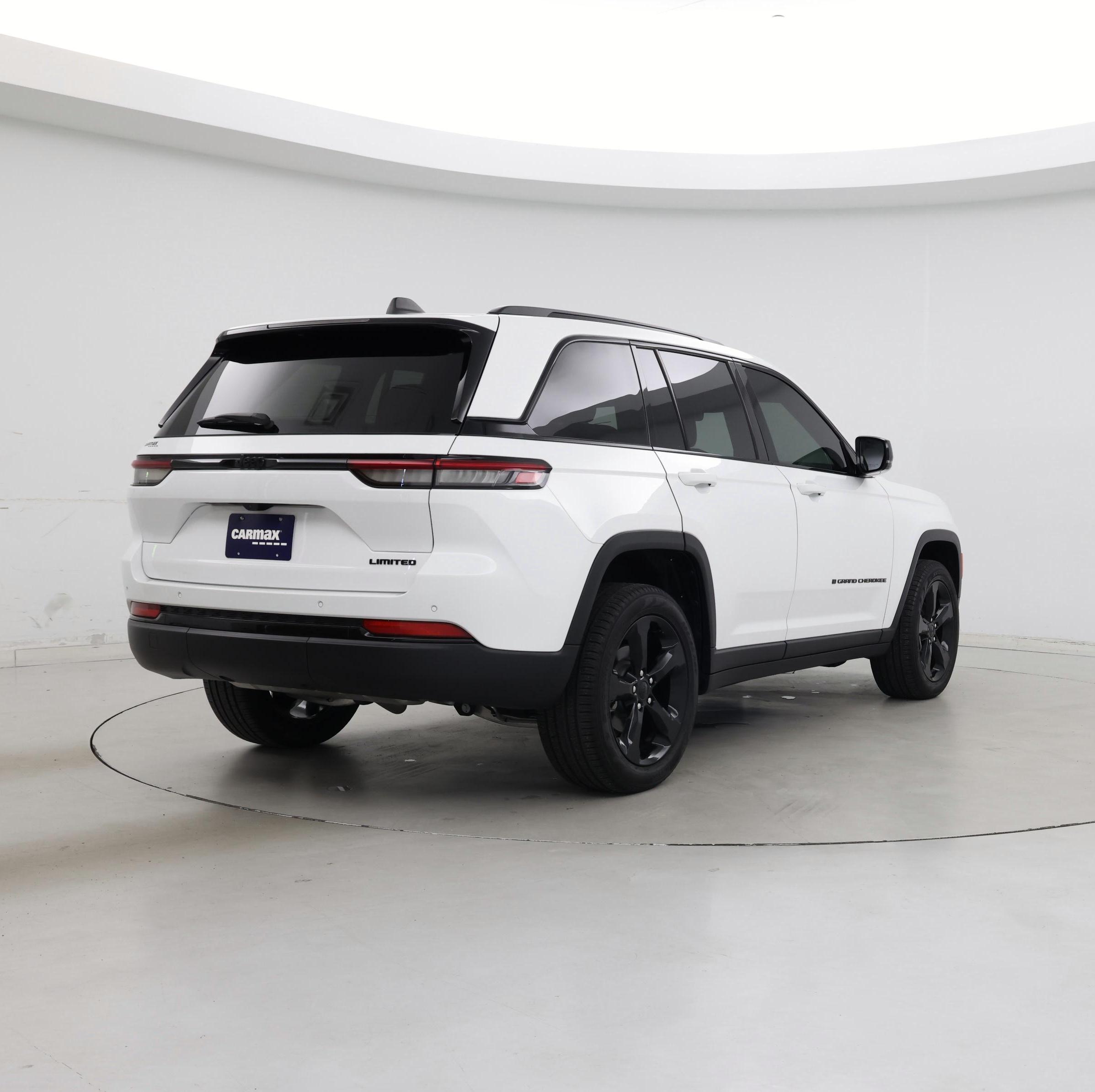 Thumbnail: 2025 Jeep Grand Cherokee - 8