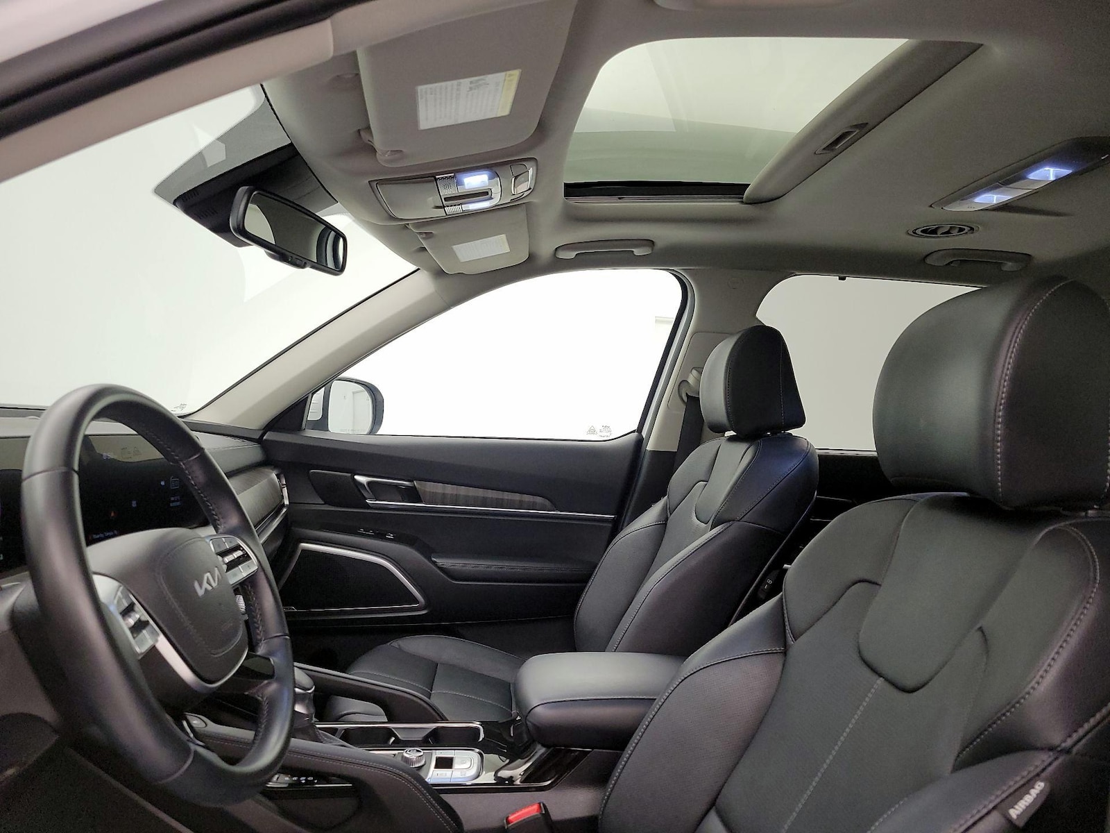 Sunroof(s) & Overhead Airbags