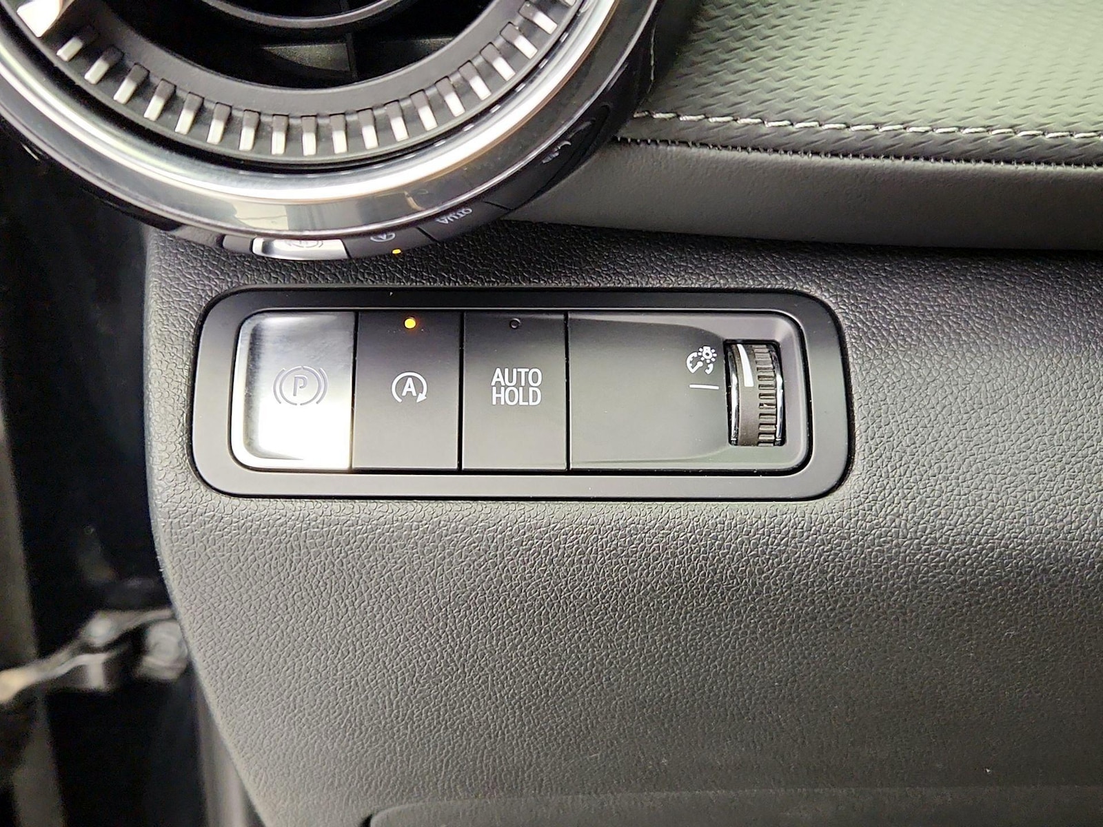 2025 Chevrolet Equinox LT - Photo 14