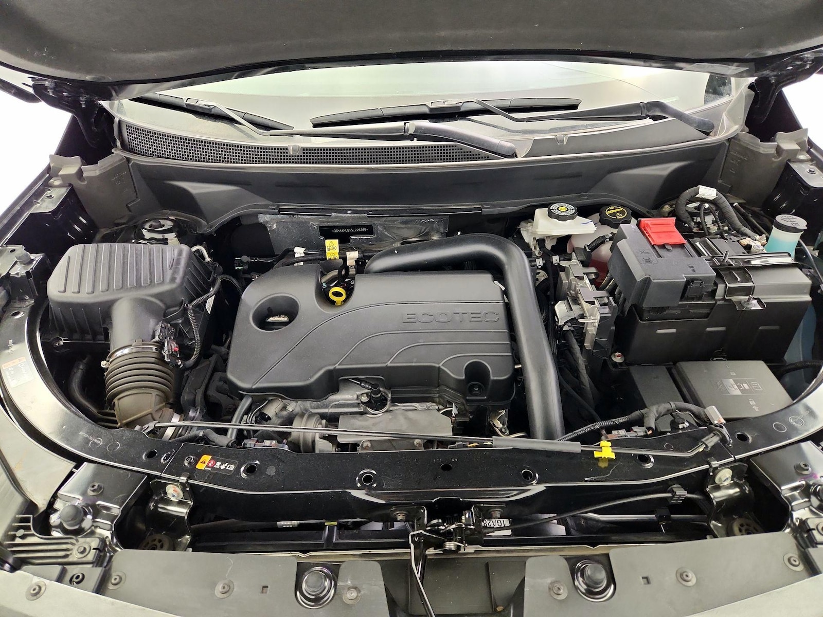 2025 Chevrolet Equinox LT - Photo 23