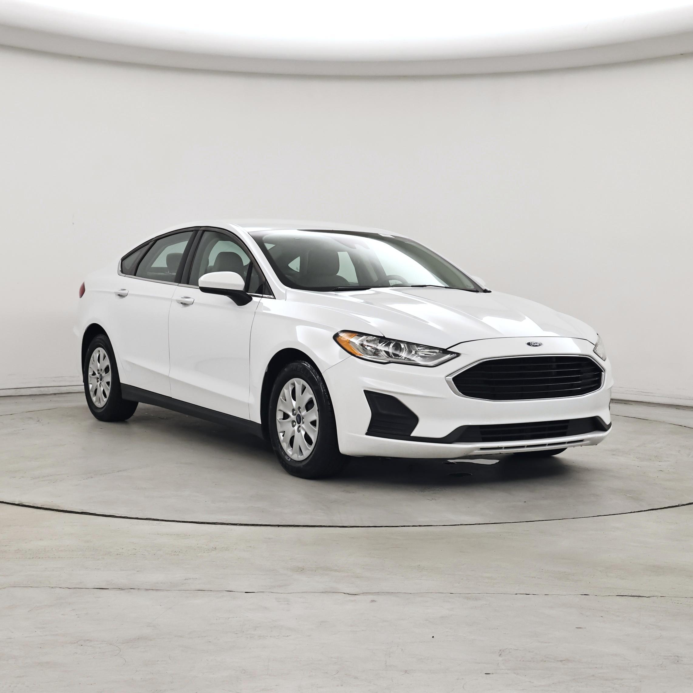 White 2020 Ford Fusion Sedan Front-Wheel Drive Automatic