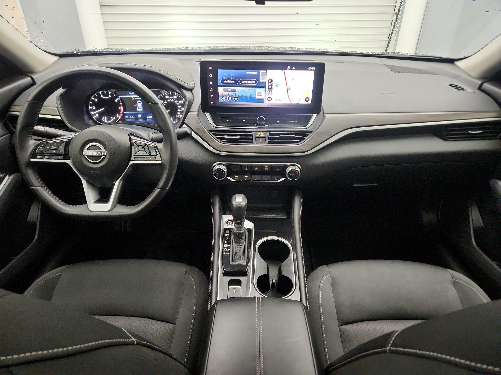 Thumbnail: 2023 Nissan Altima - 9