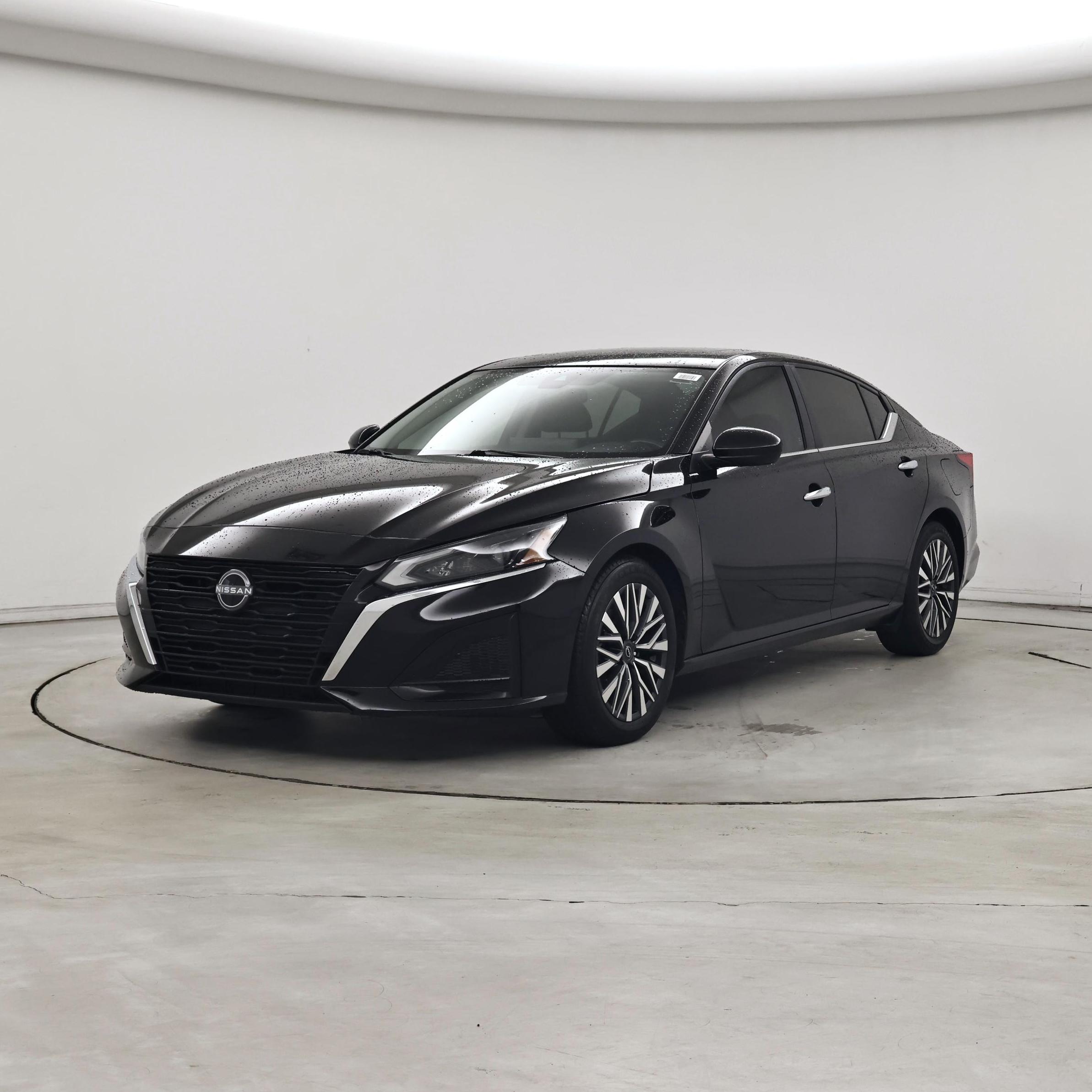 Thumbnail: 2023 Nissan Altima - 4