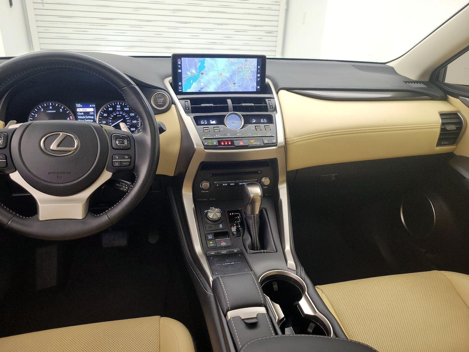 2021 Lexus NX 300 - Photo 10