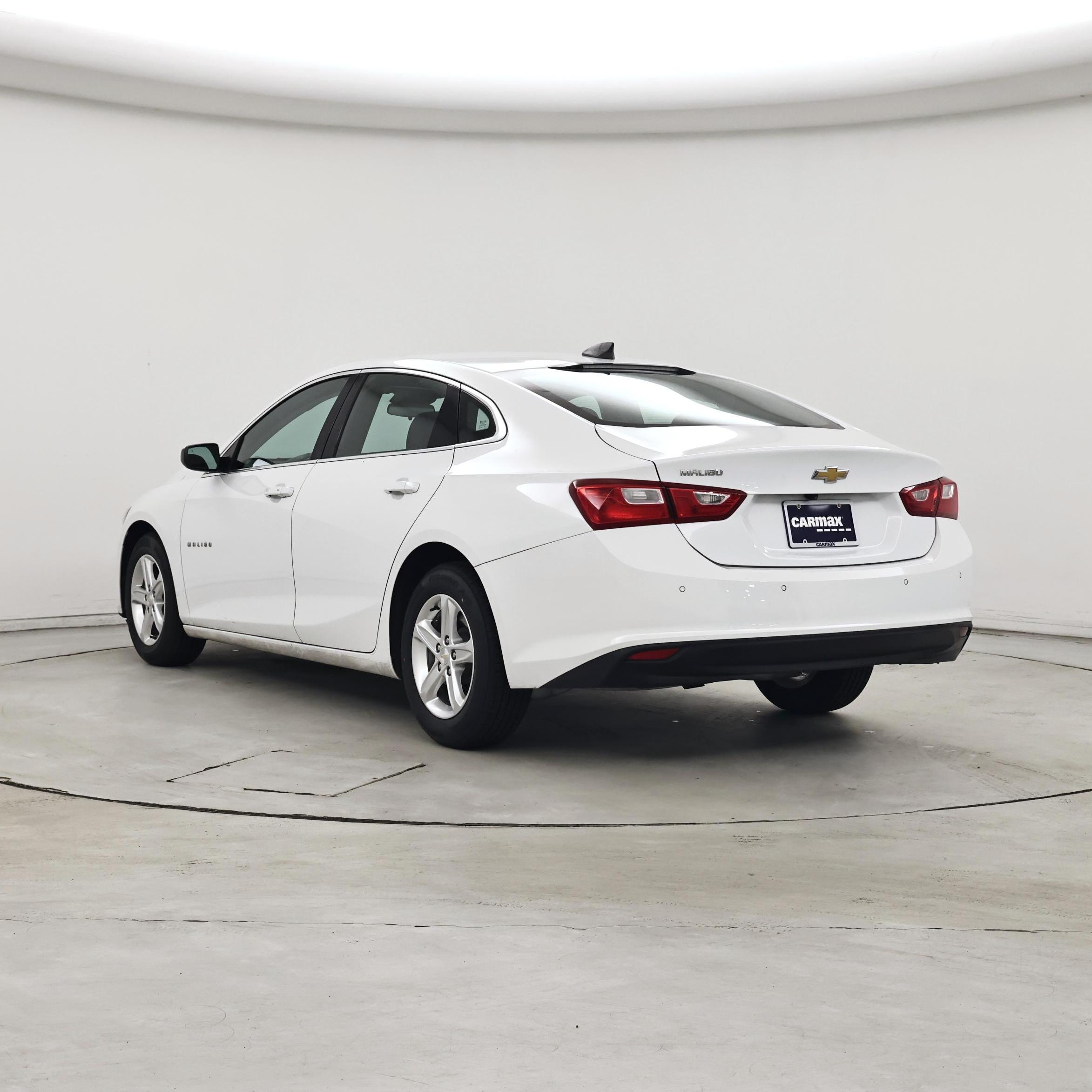 Thumbnail: 2023 Chevrolet Malibu - 2