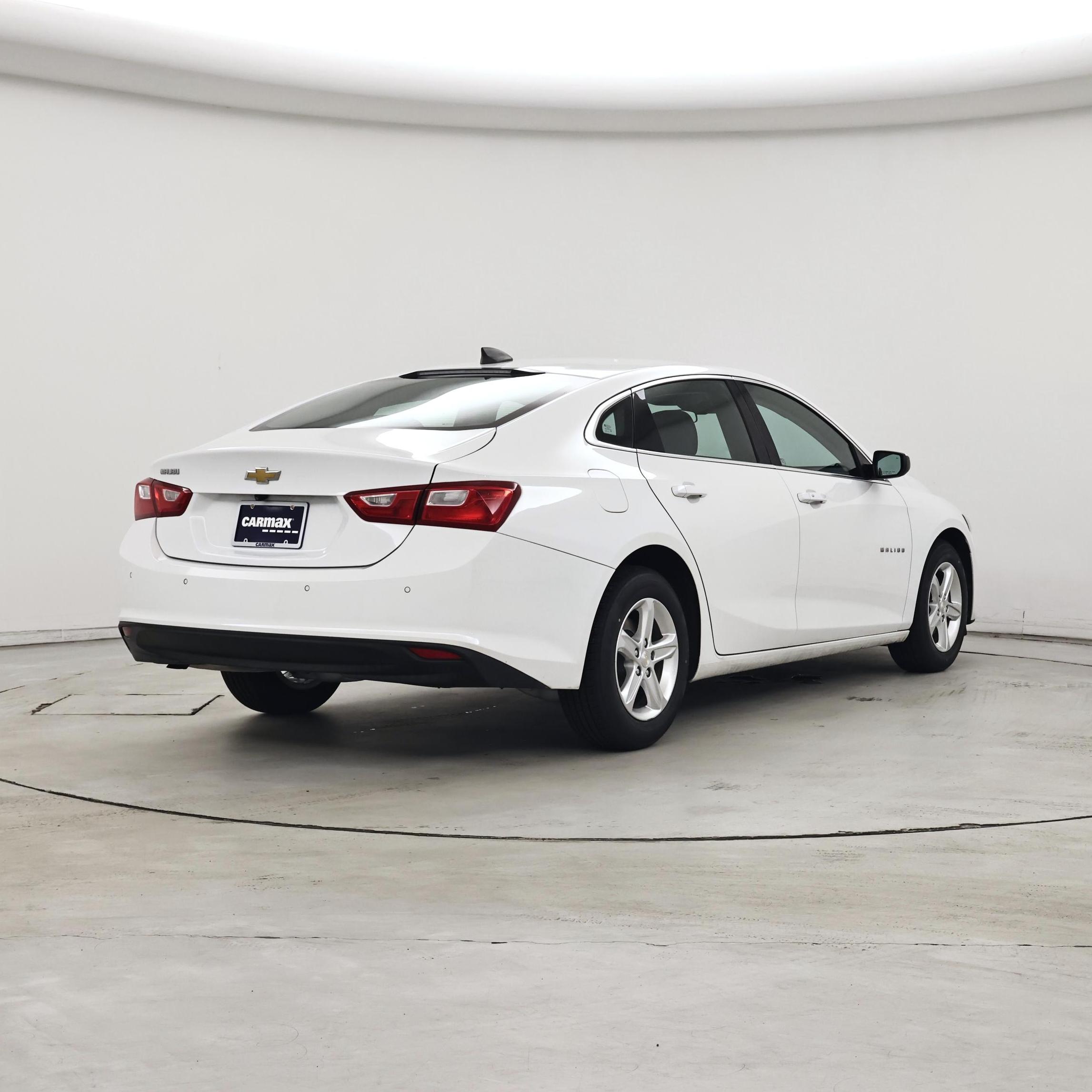 Thumbnail: 2023 Chevrolet Malibu - 8
