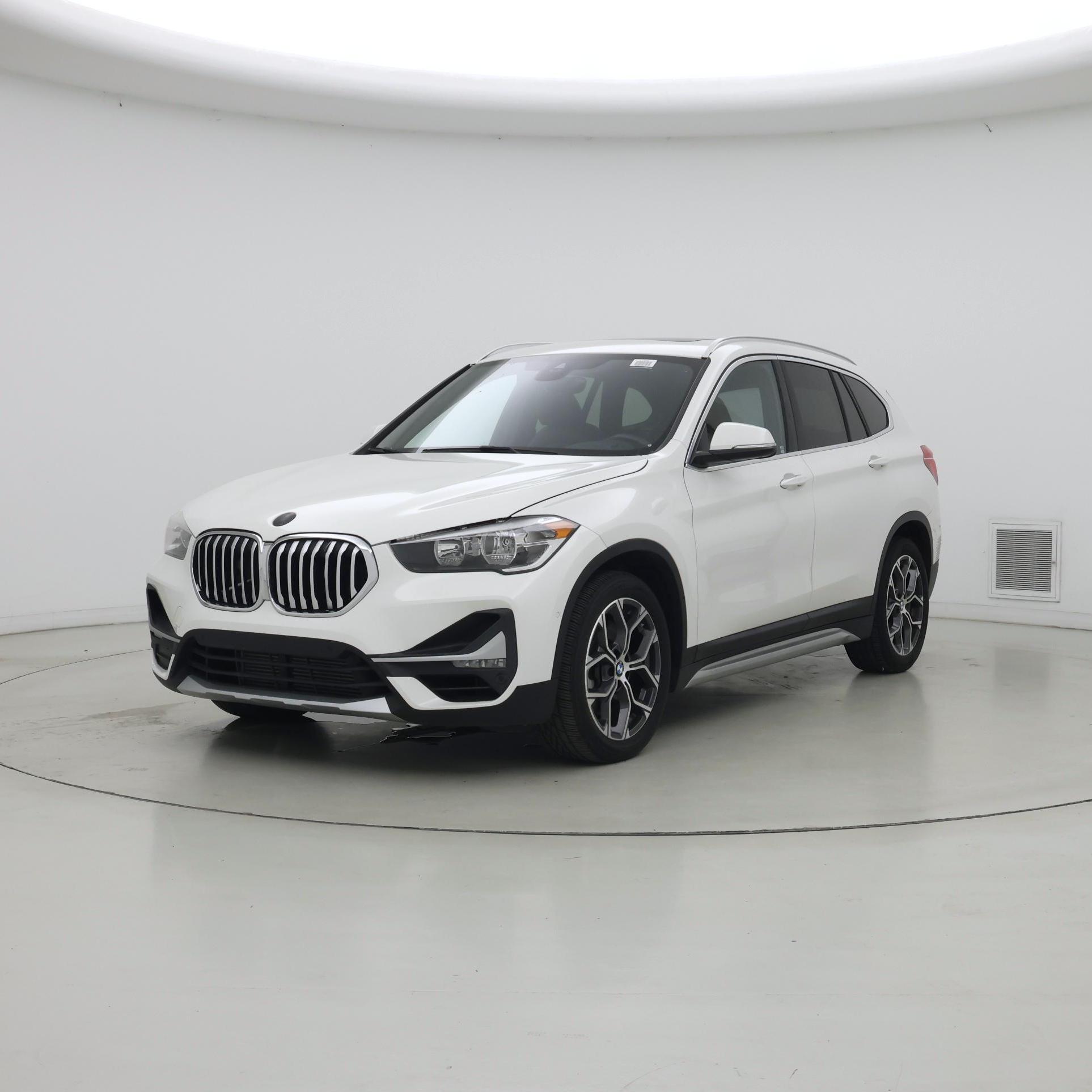 Thumbnail: 2020 BMW X1 - 4