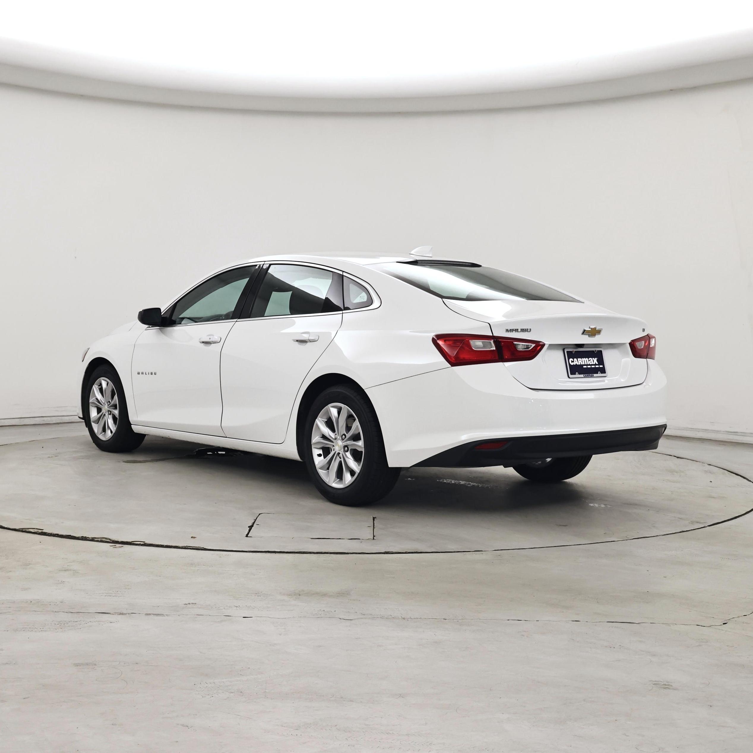Thumbnail: 2023 Chevrolet Malibu - 2