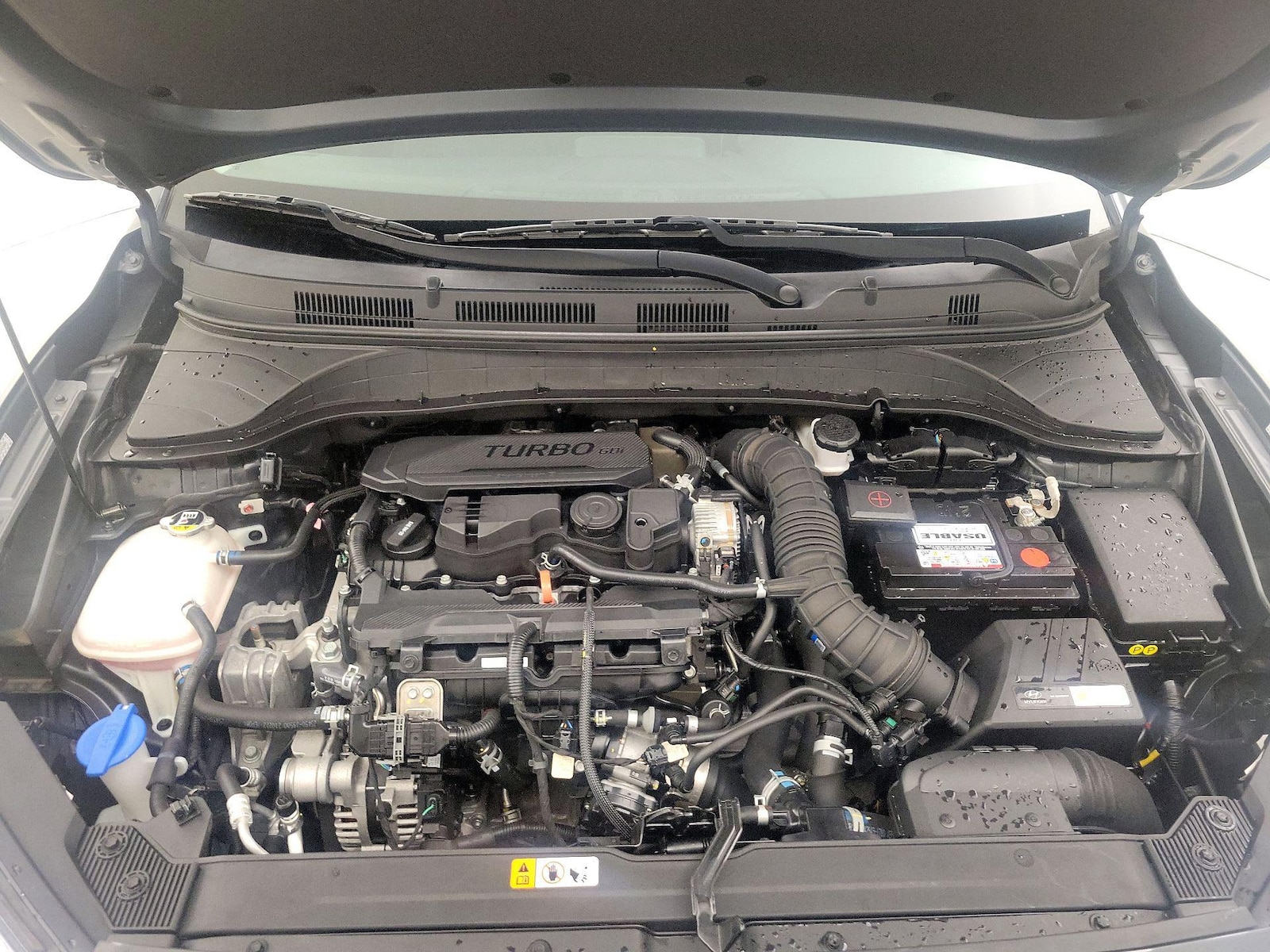 2022 Hyundai Kona Limited - Photo 25