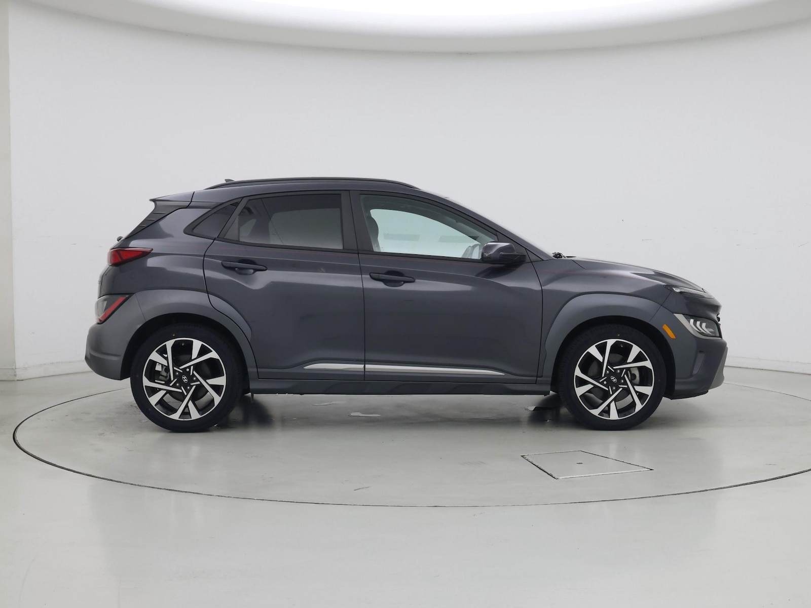 2022 Hyundai Kona Limited - Photo 8