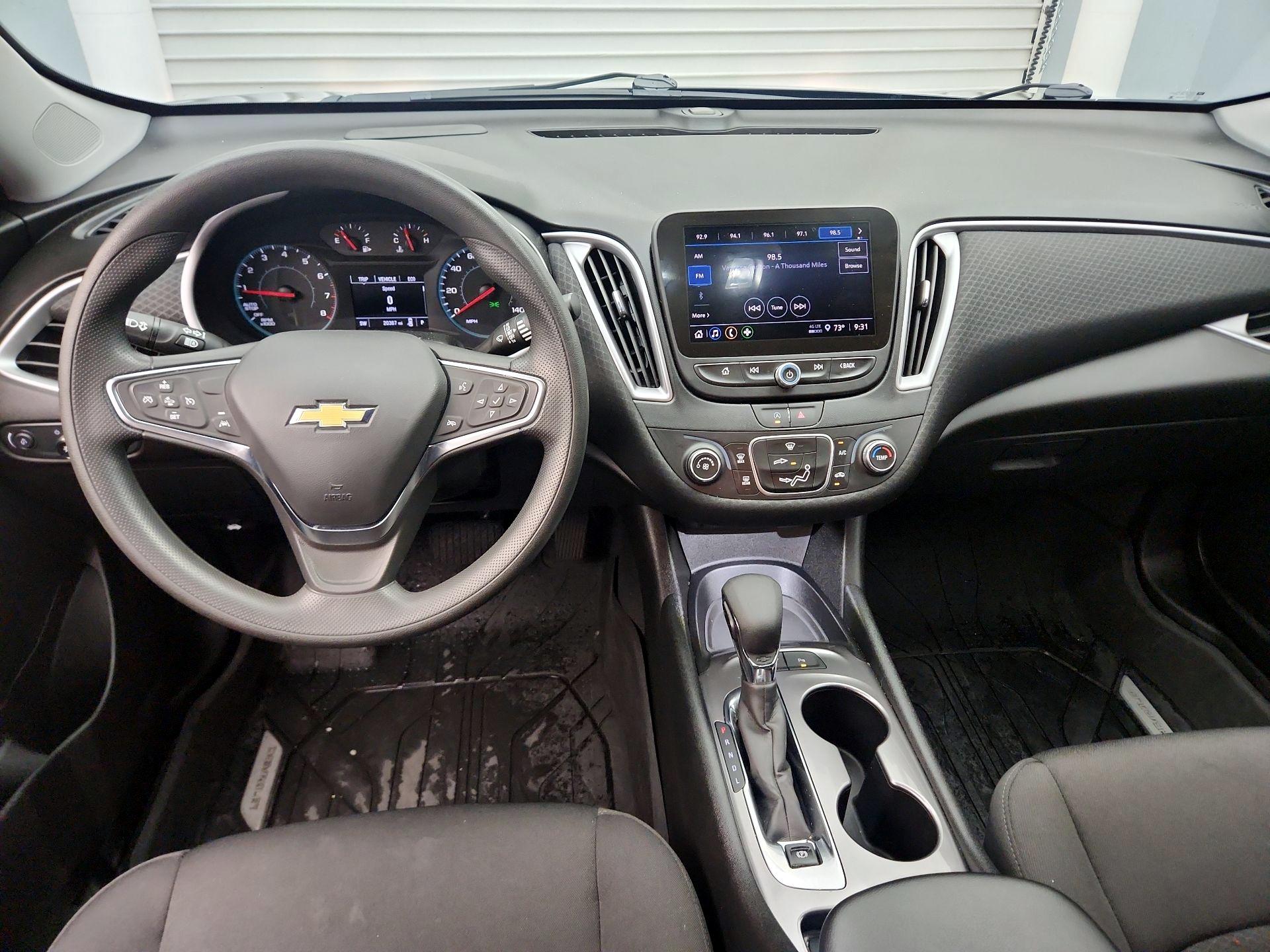 Thumbnail: 2024 Chevrolet Malibu - 9