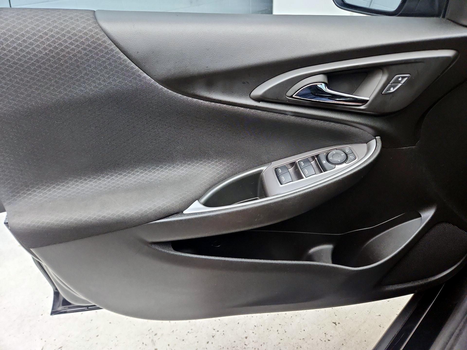 Thumbnail: 2024 Chevrolet Malibu - 12