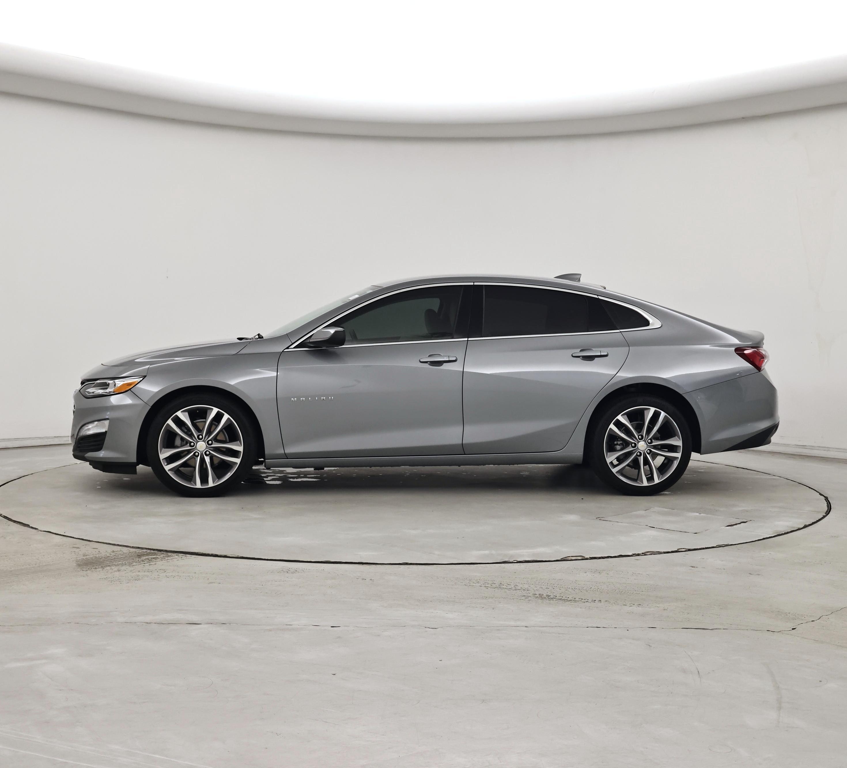 Thumbnail: 2024 Chevrolet Malibu - 3