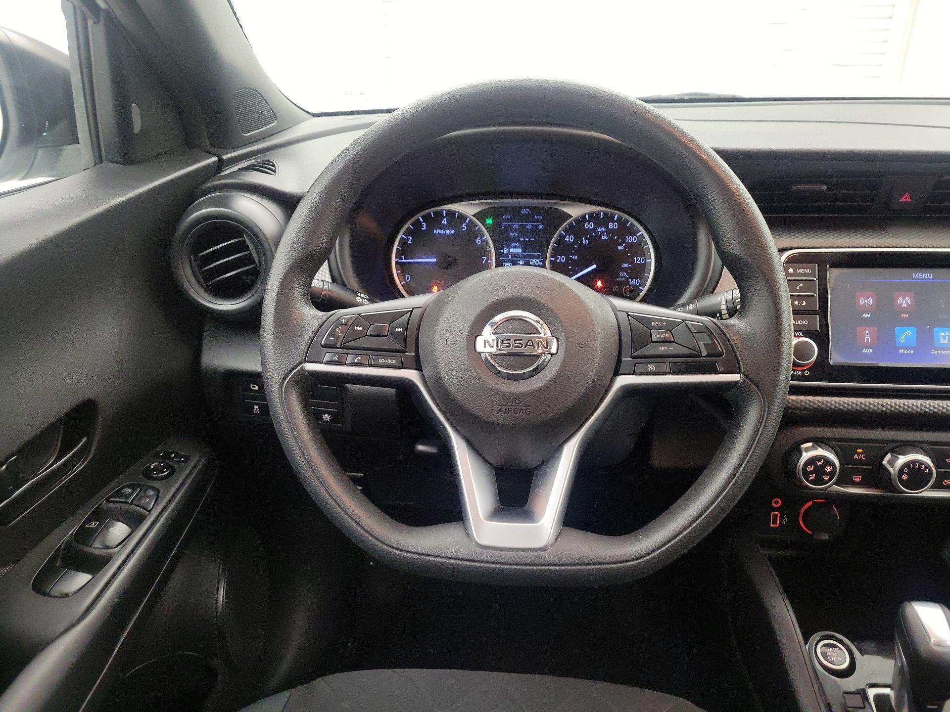 Thumbnail: 2020 Nissan Kicks - 10
