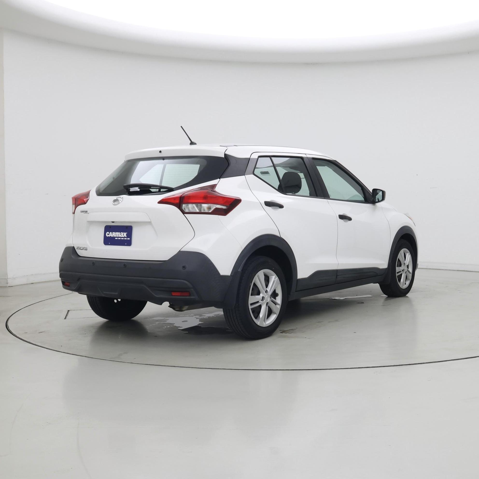 Thumbnail: 2020 Nissan Kicks - 8