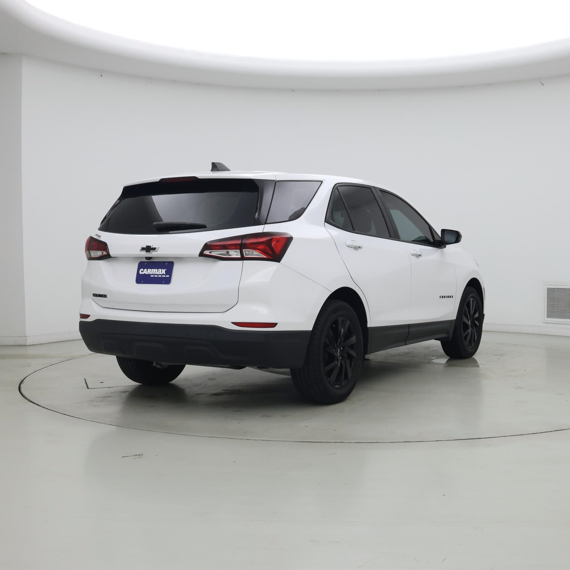 Thumbnail: 2023 Chevrolet Equinox - 8
