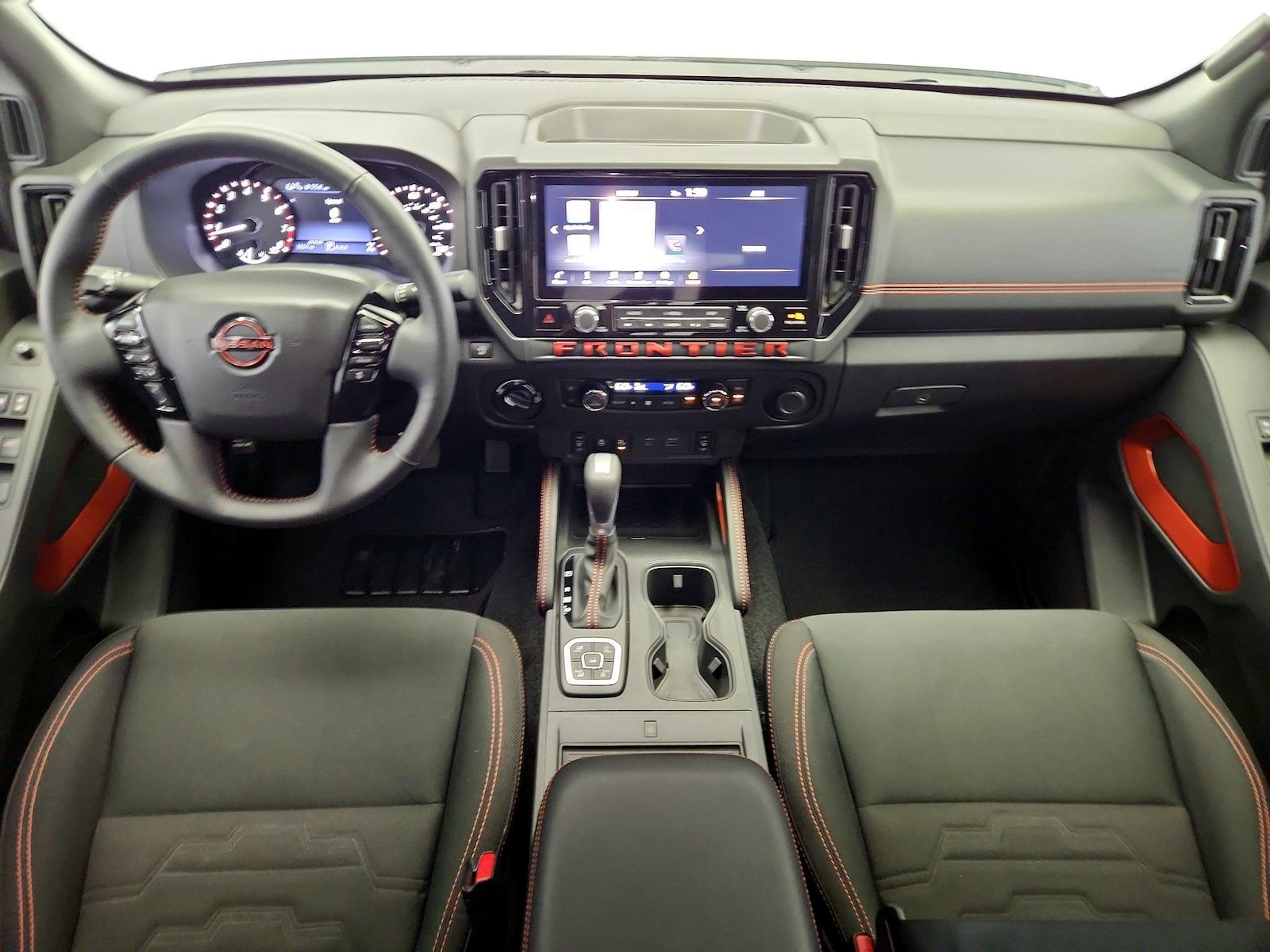 2026 Nissan Frontier PRO-4X - Photo 10