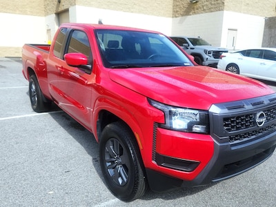 2025 Nissan Frontier SV