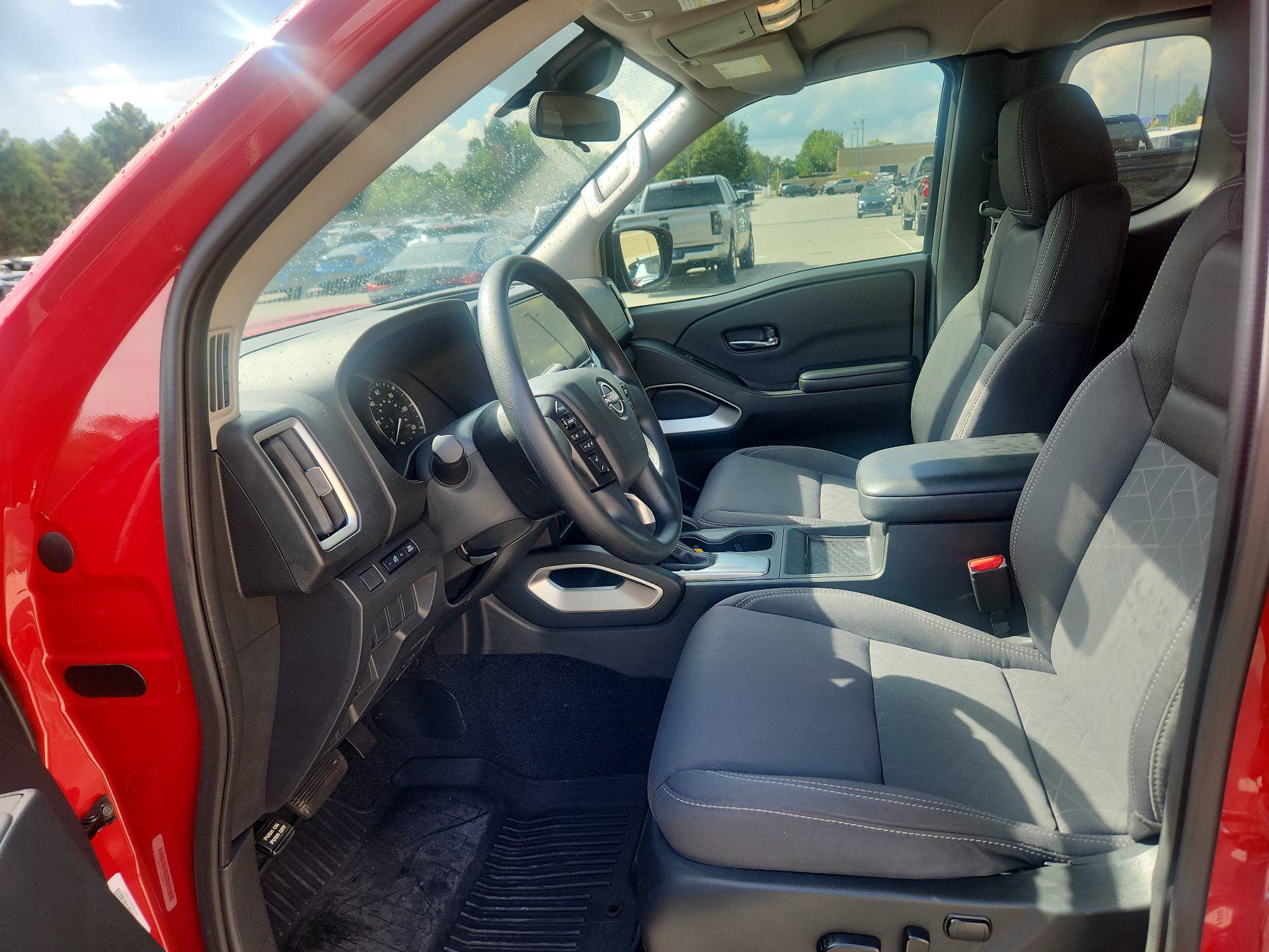 Thumbnail: 2025 Nissan Frontier - 9