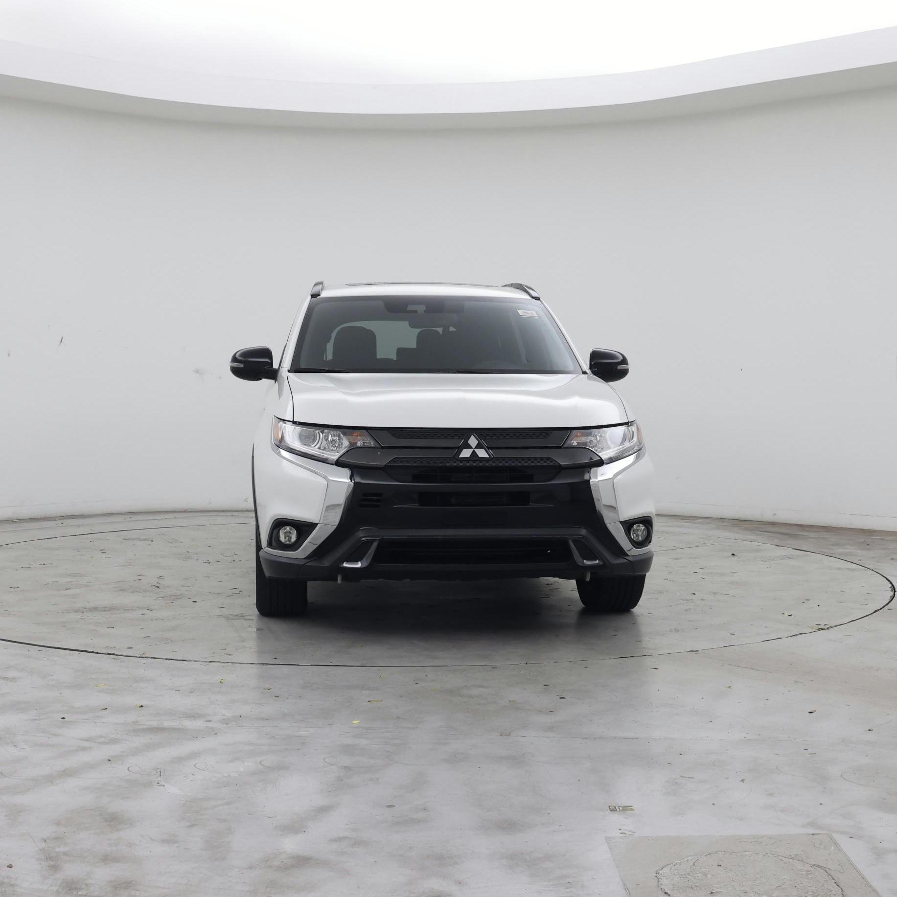 Thumbnail: 2020 Mitsubishi Outlander - 5