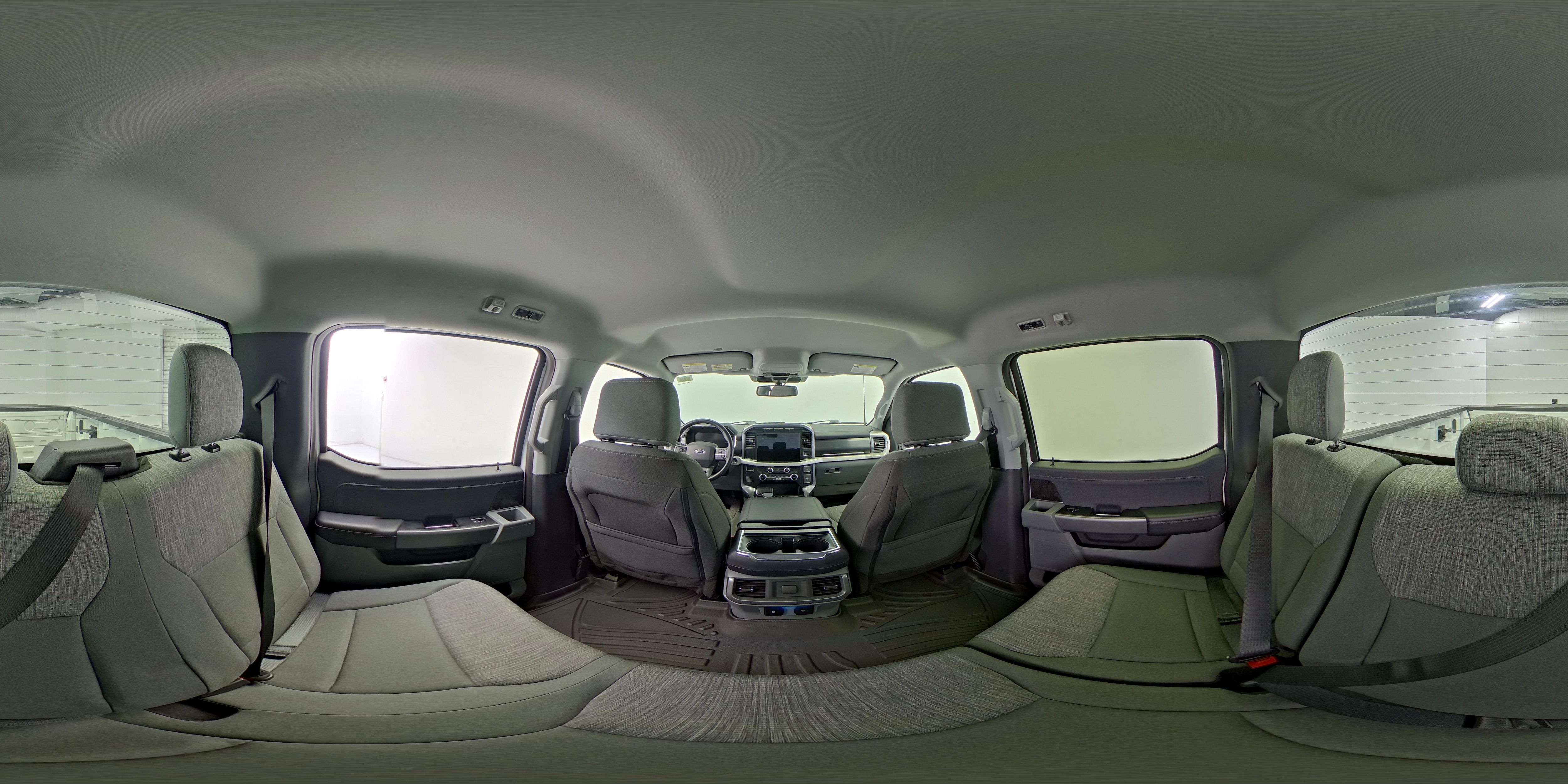 2023 Ford F-150 Lightning XLT - Photo 26