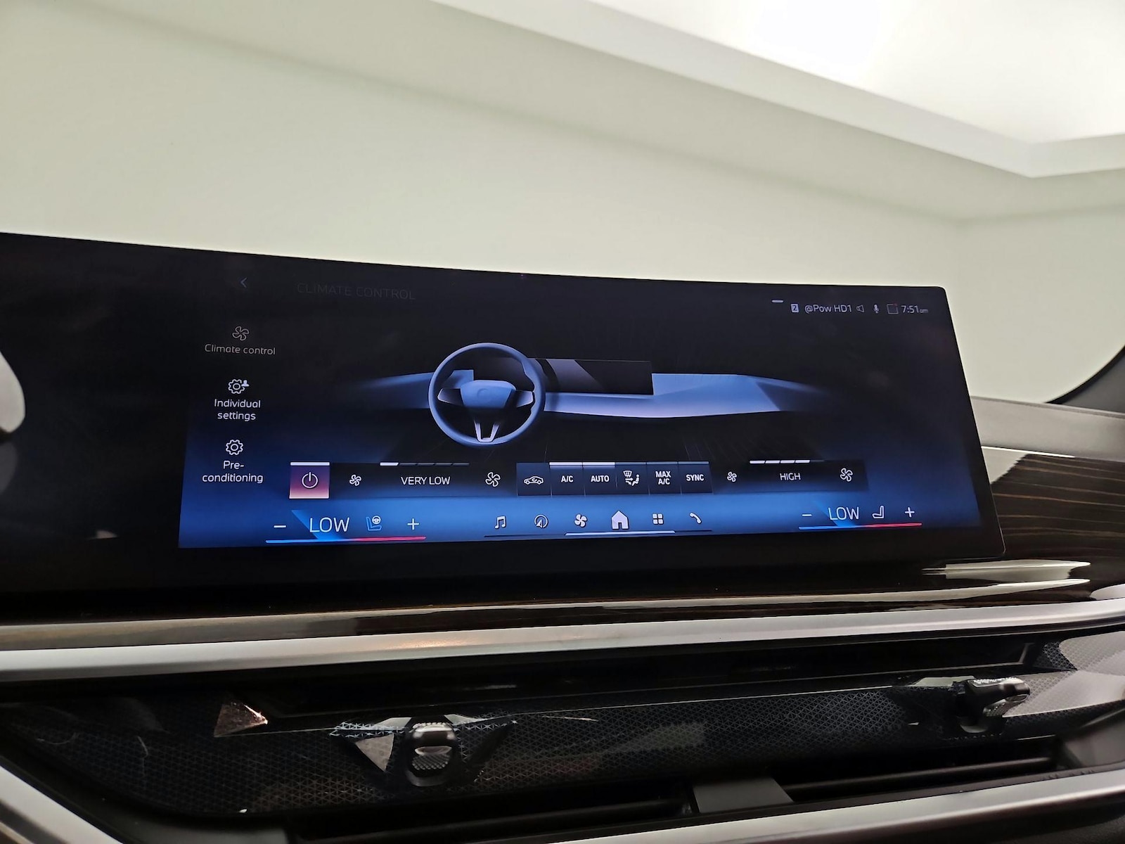 2025 BMW X5 40i - Photo 18