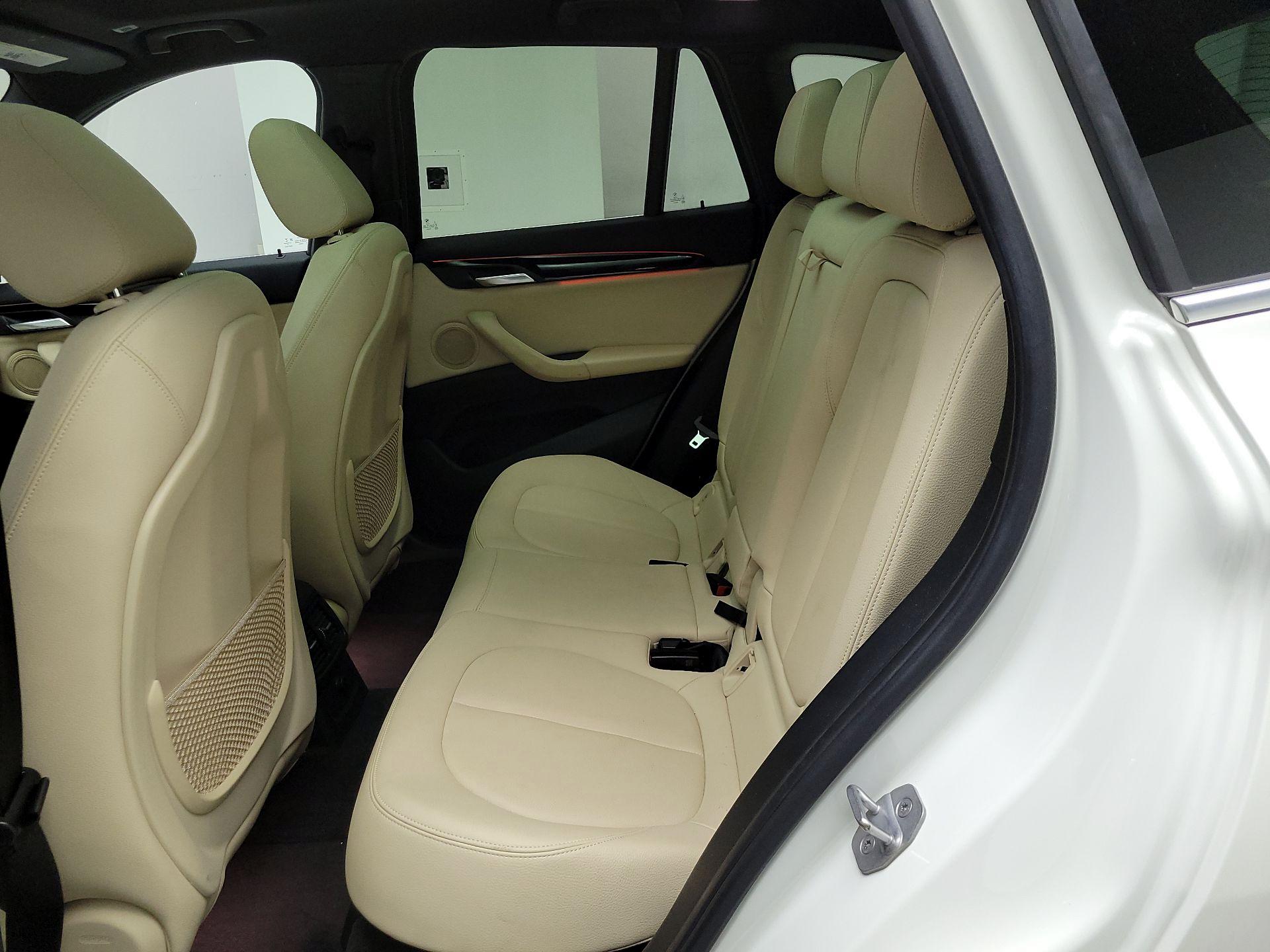 Thumbnail: 2018 BMW X1 - 18
