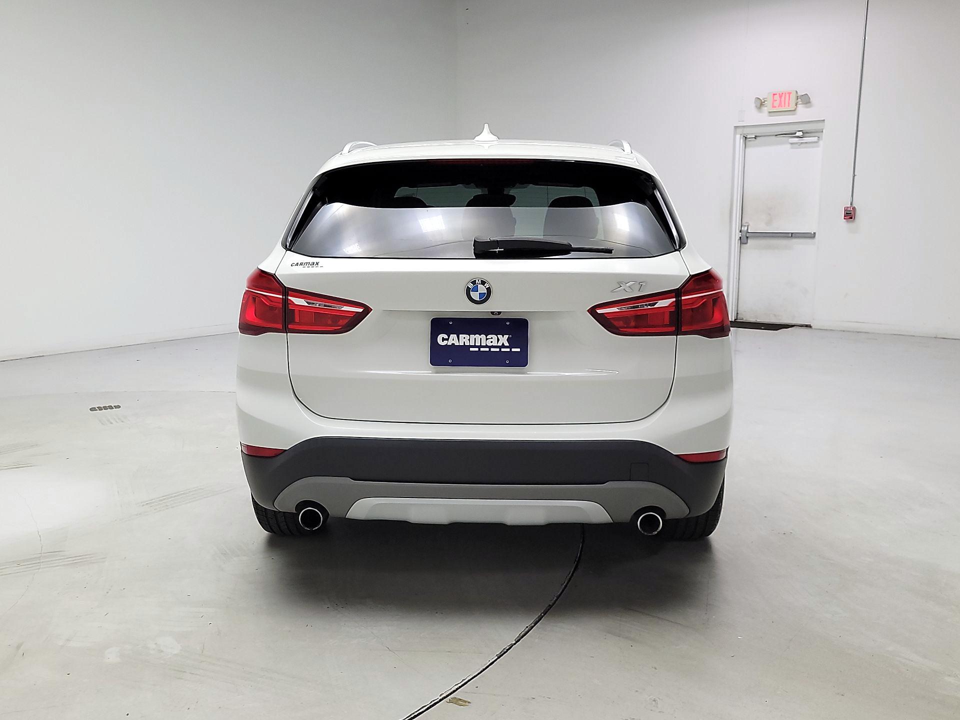 Thumbnail: 2018 BMW X1 - 6