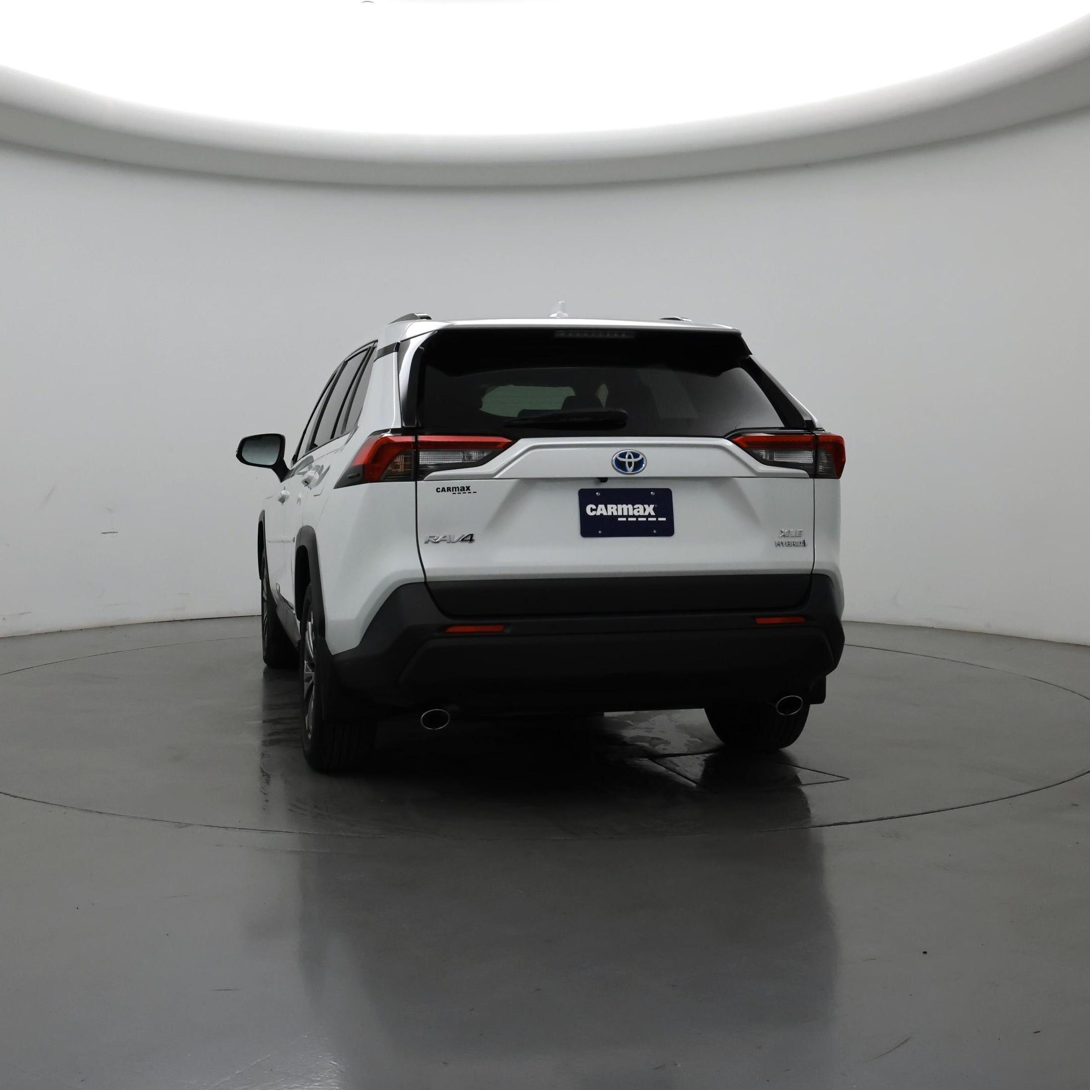 Thumbnail: 2023 Toyota RAV4 - 6