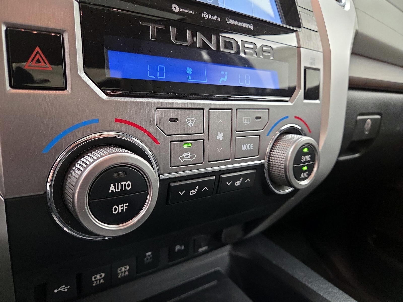 2021 Toyota Tundra Limited - Photo 18