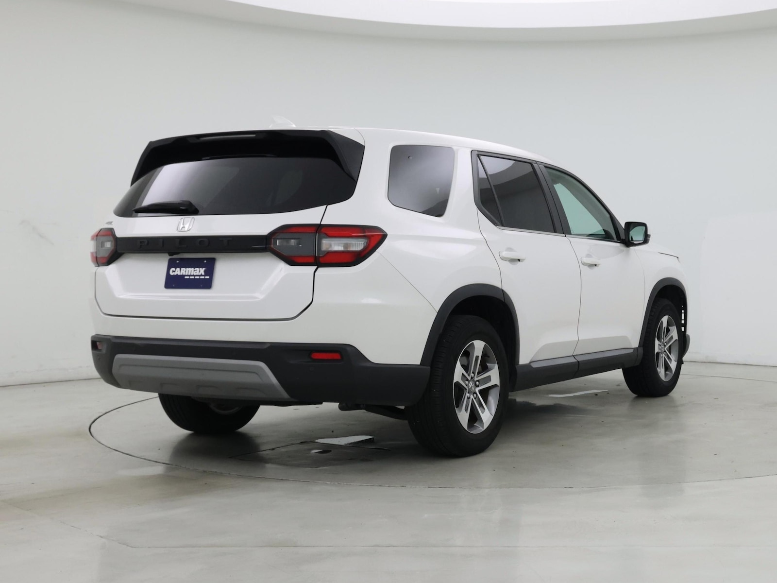 2023 Honda Pilot EX-L - Photo 9