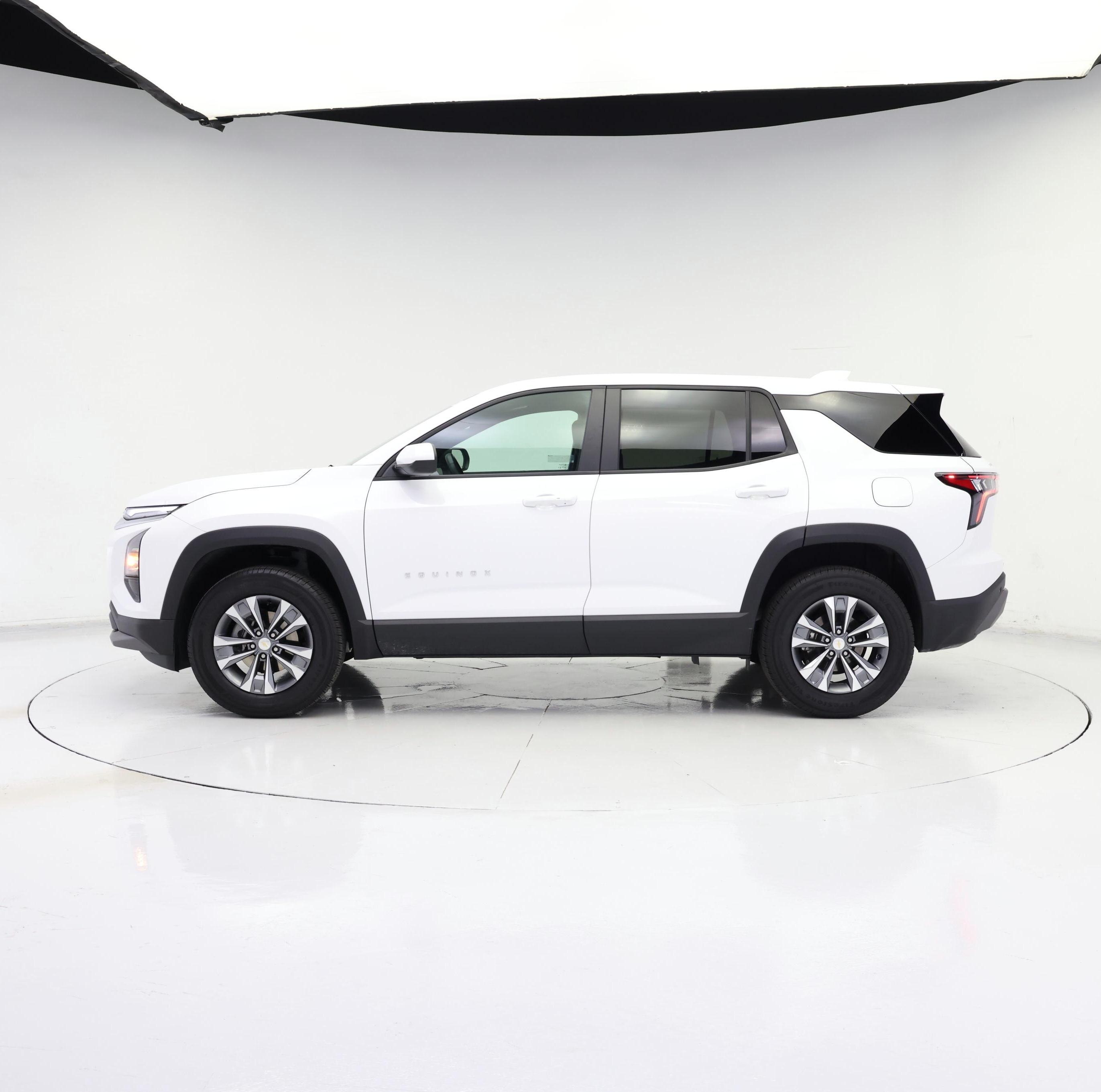 Thumbnail: 2026 Chevrolet Equinox - 3