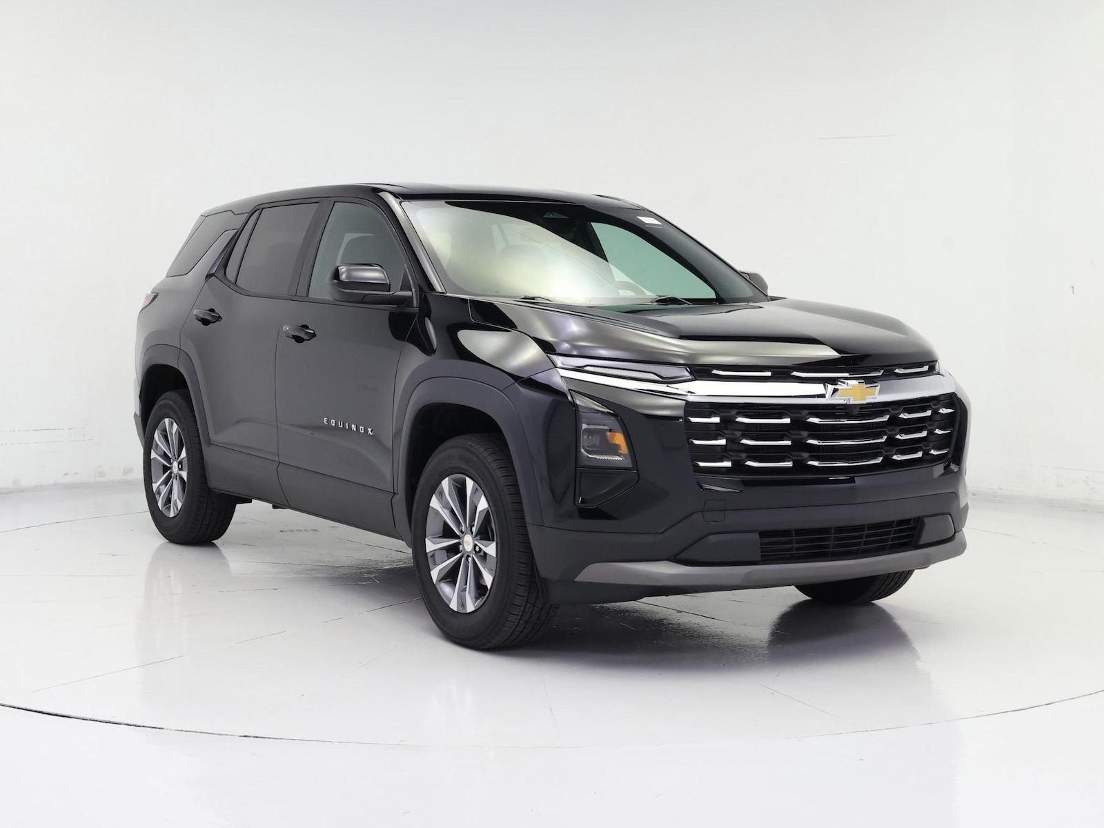 2026 Chevrolet Equinox LT - Photo 2