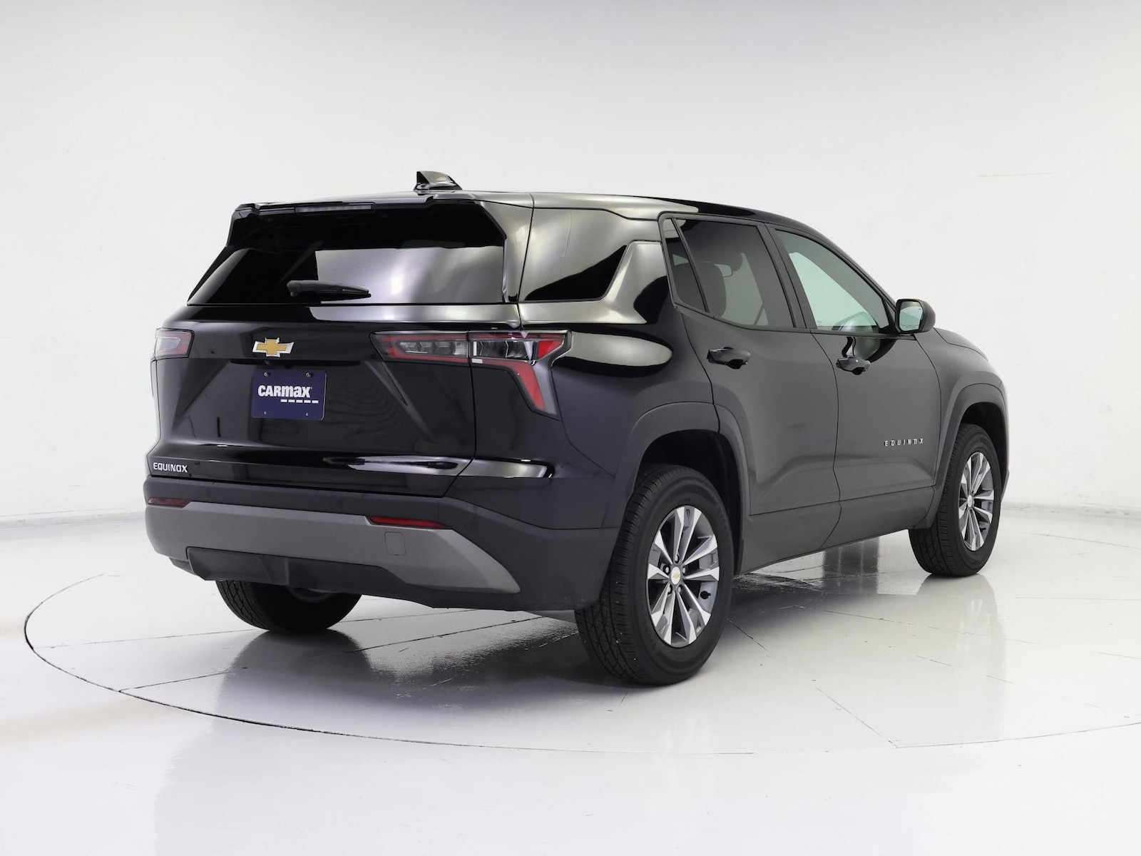 2026 Chevrolet Equinox LT - Photo 9
