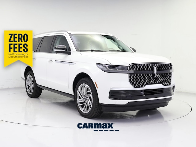 White 2026 Lincoln Navigator SUV / Crossover Four-Wheel Drive Automatic