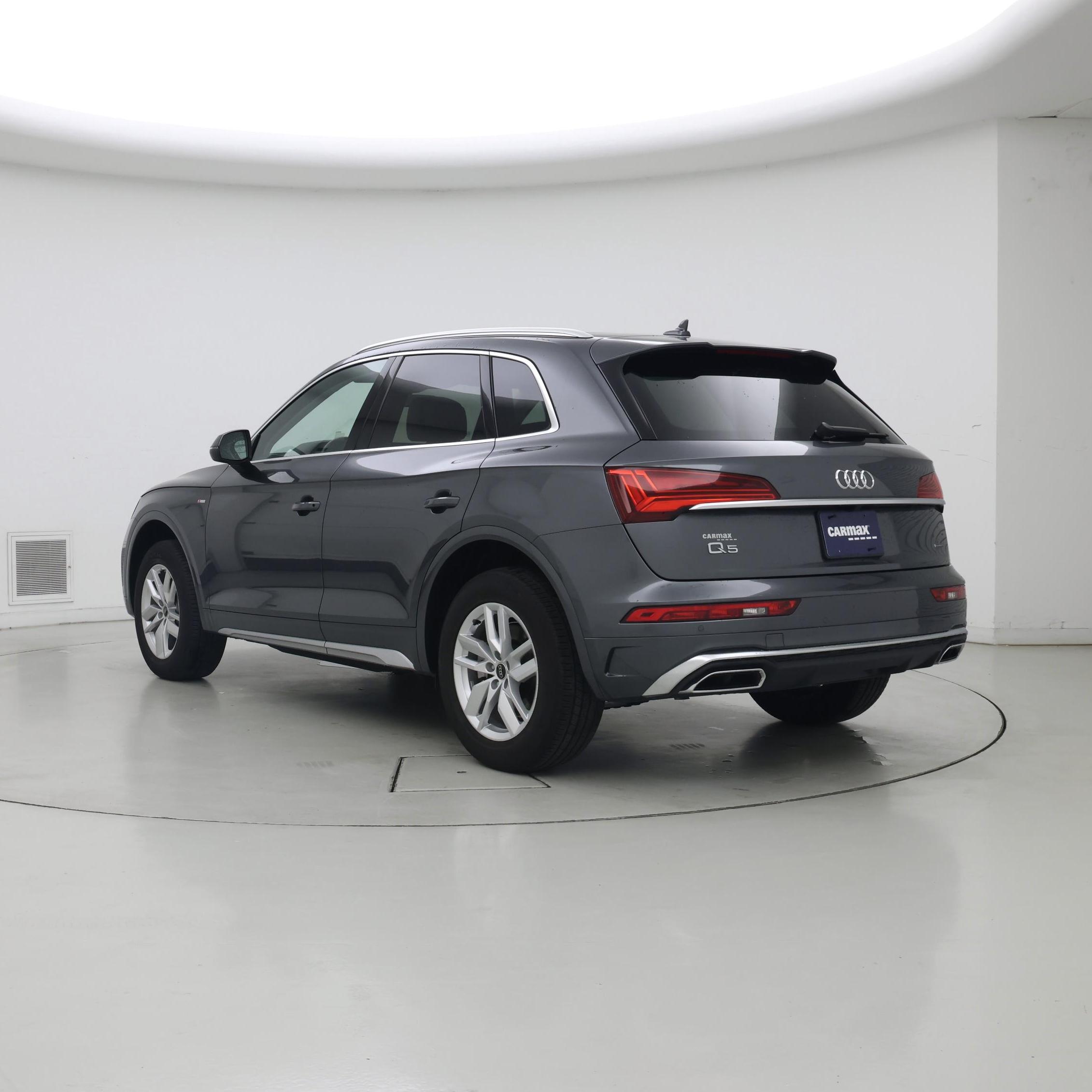 Thumbnail: 2023 Audi Q5 - 2