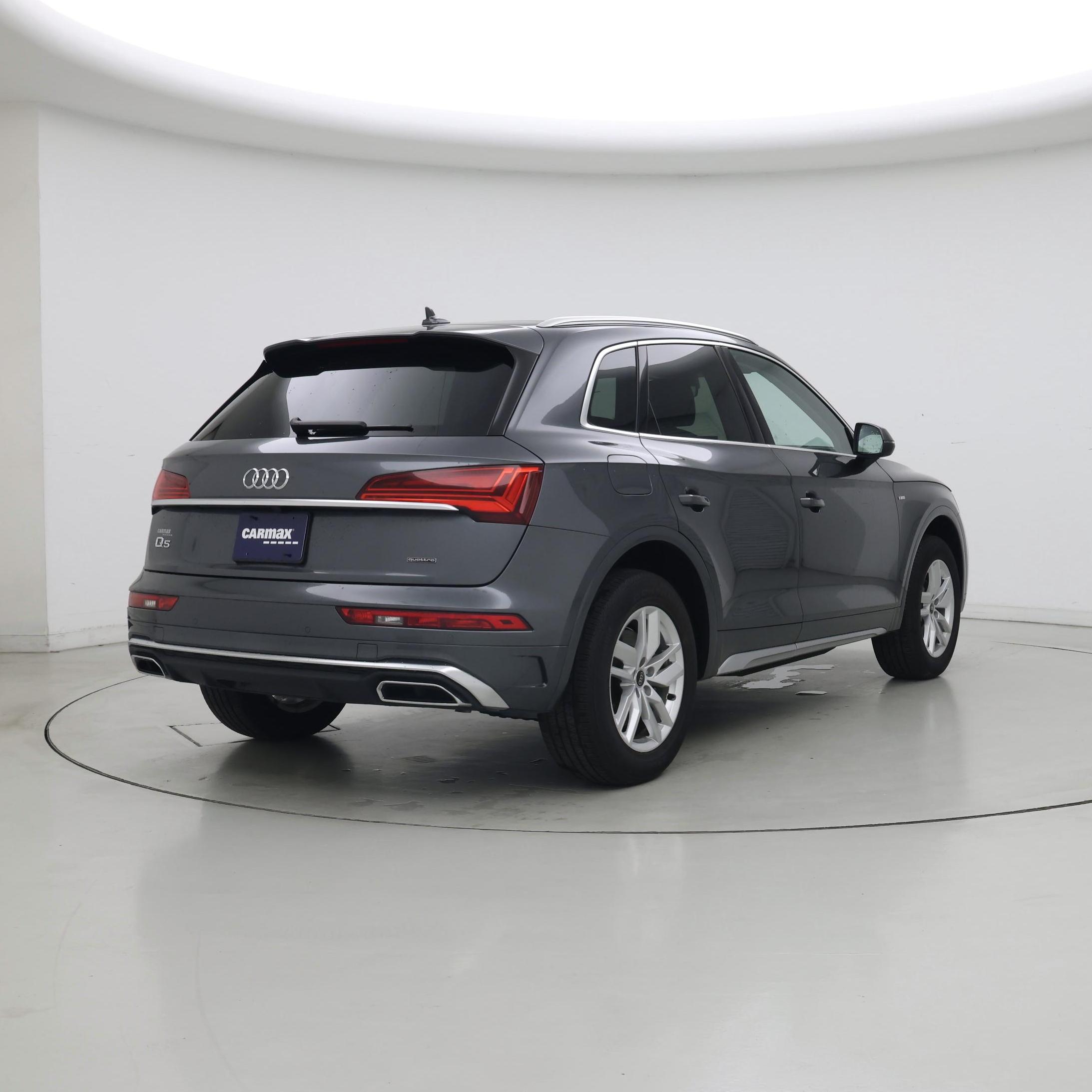 Thumbnail: 2023 Audi Q5 - 8
