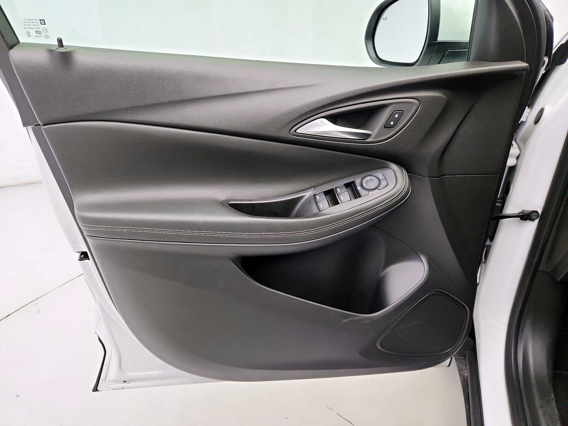 Thumbnail: 2025 Buick Encore GX - 12