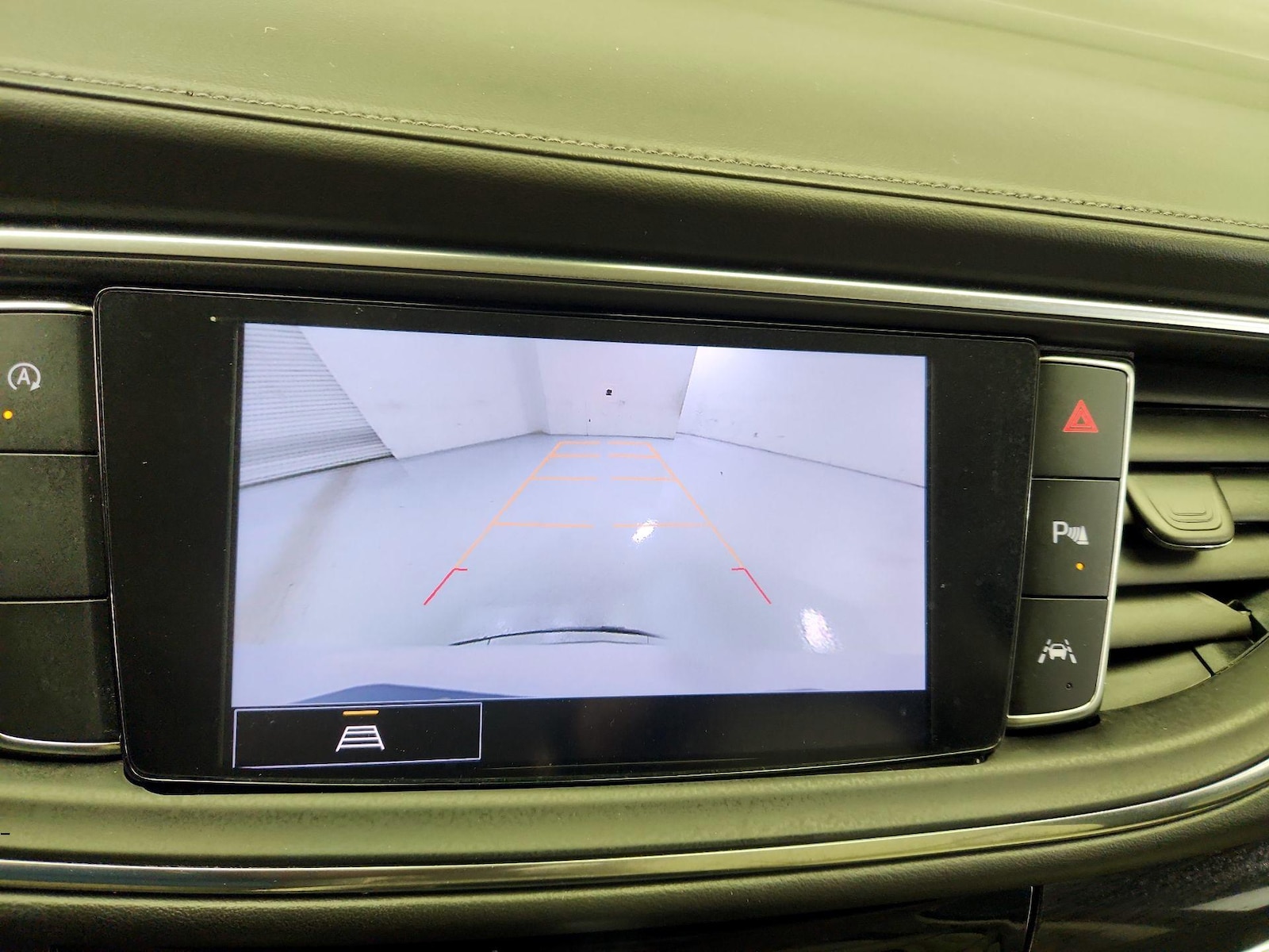 2024 Buick Enclave Essence - Photo 15