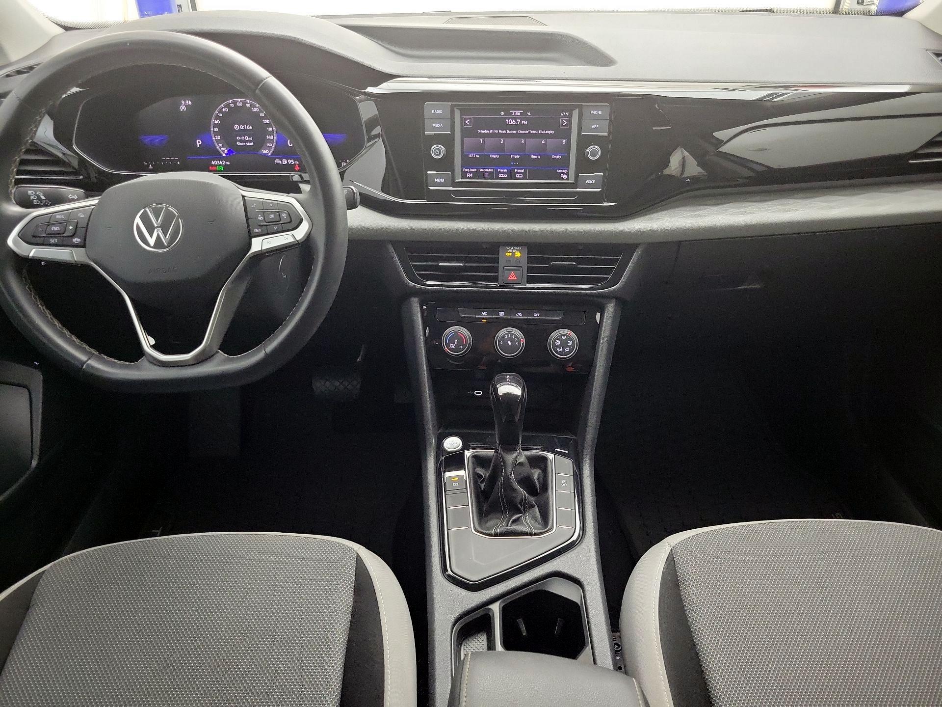 Thumbnail: 2023 Volkswagen Taos - 9