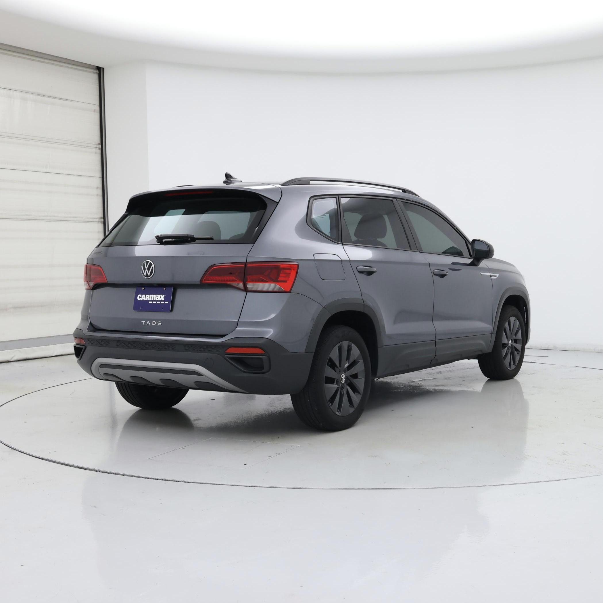Thumbnail: 2023 Volkswagen Taos - 8
