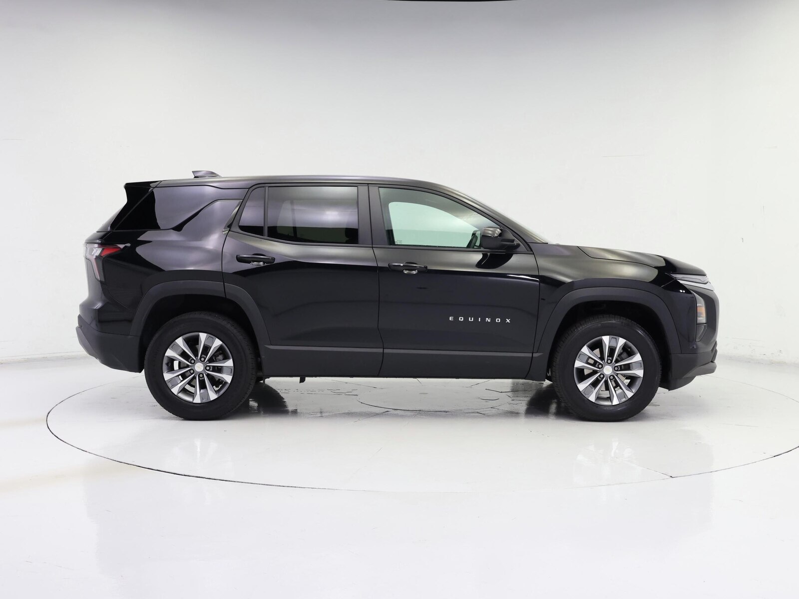2026 Chevrolet Equinox LT - Photo 8
