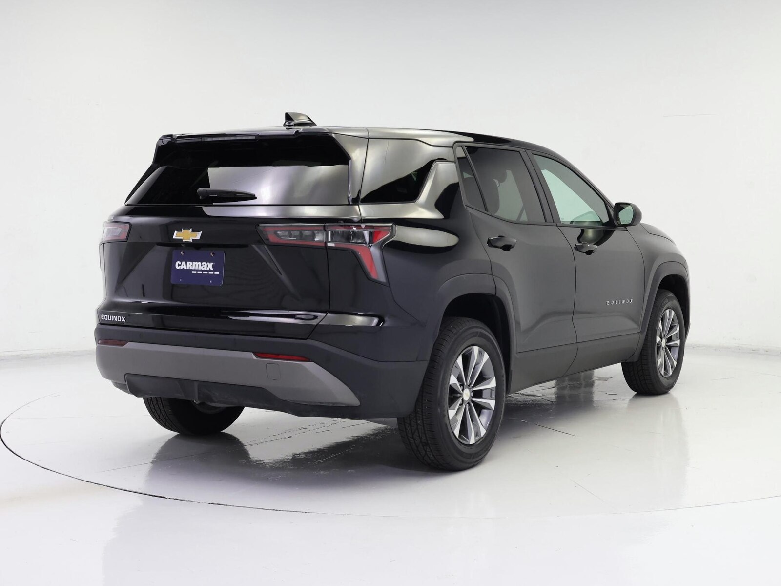 2026 Chevrolet Equinox LT - Photo 9