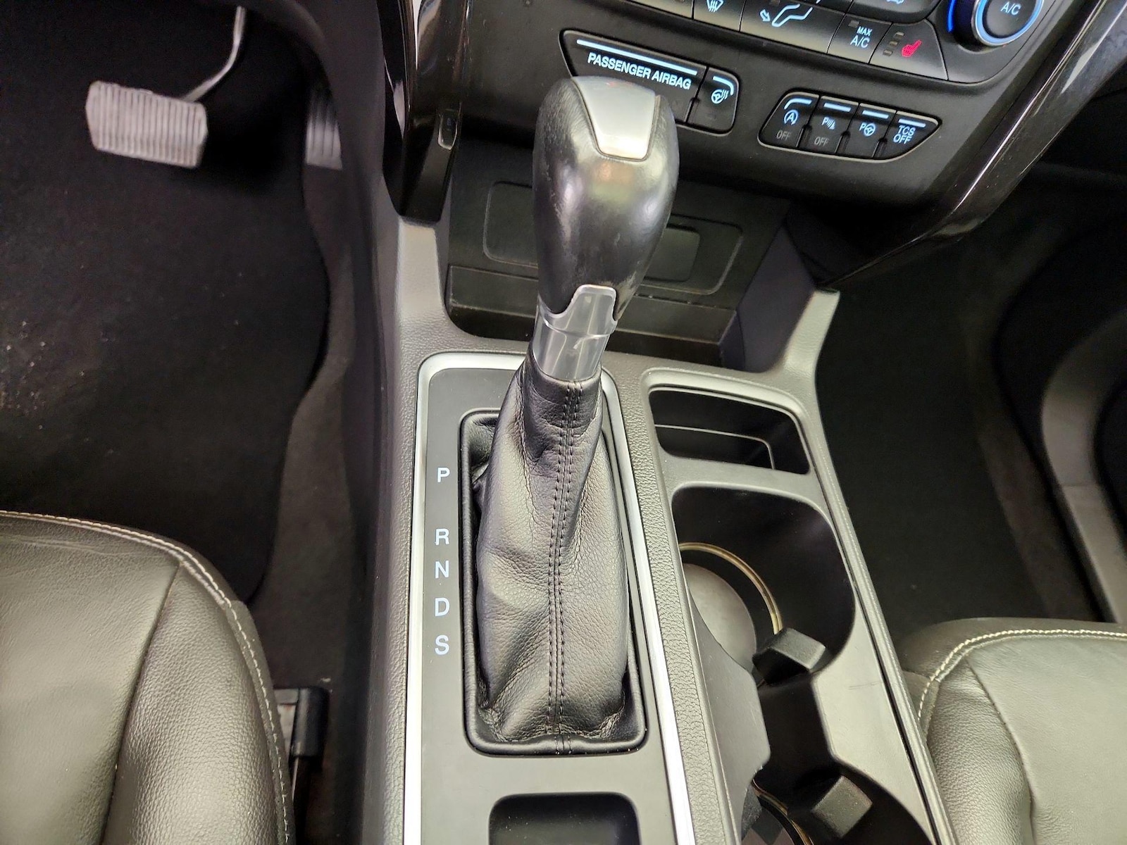 2017 Ford Escape Titanium - Photo 19