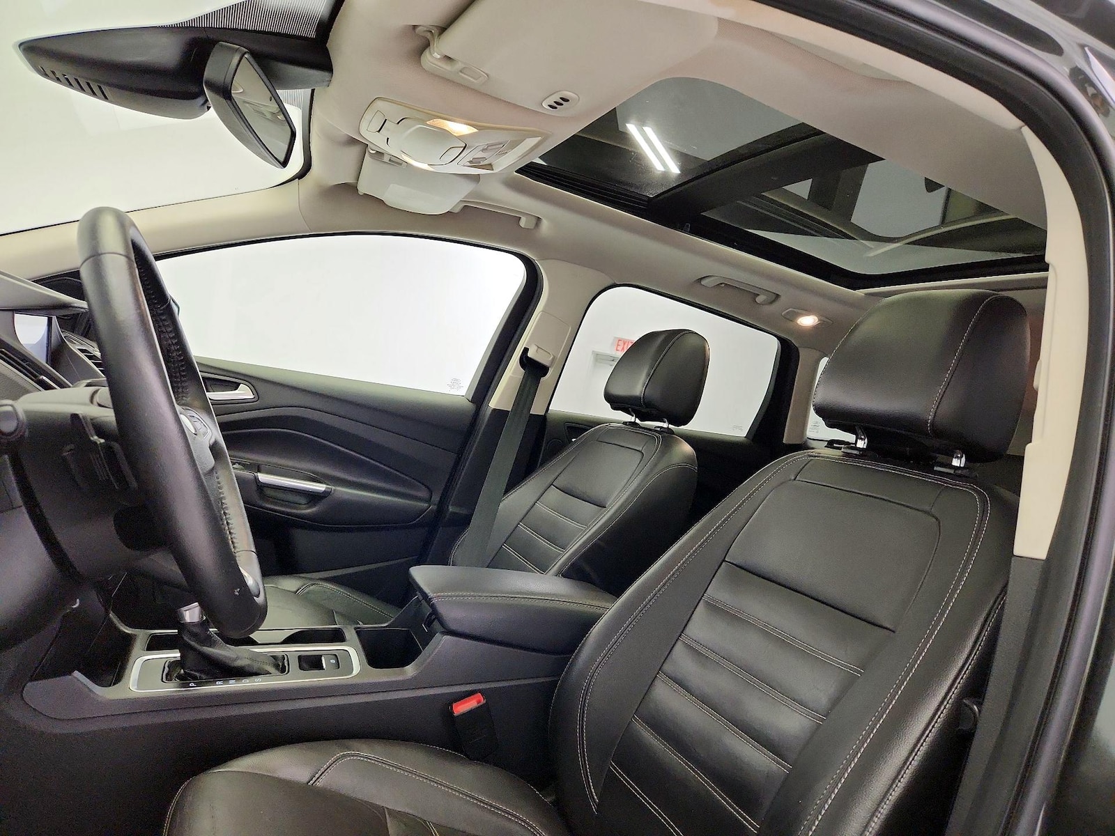 2017 Ford Escape Titanium - Photo 21