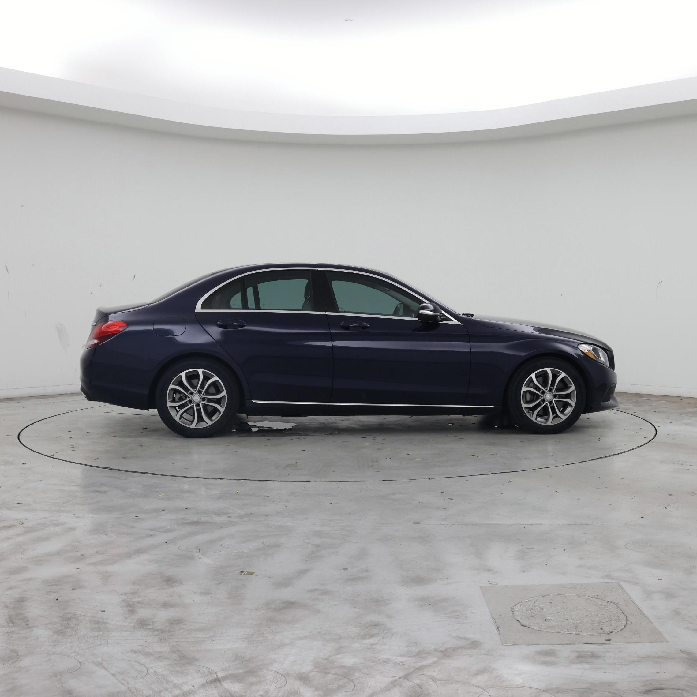 Thumbnail: 2015 Mercedes-Benz C-Class - 7