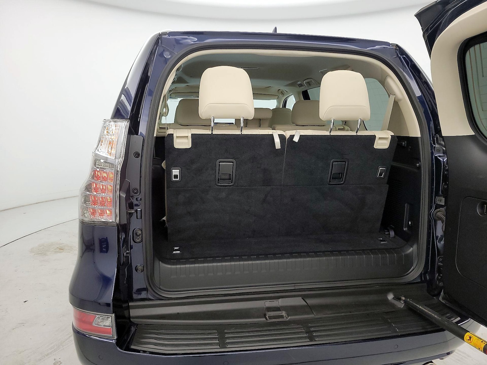 2023 Lexus GX PREMIUM - Photo 24